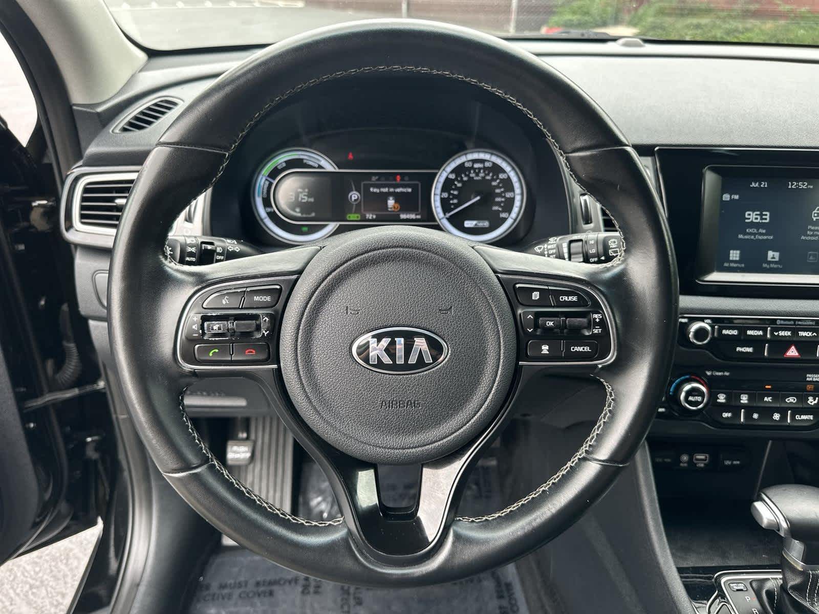 Thumbnail: 2018 Kia Niro - 15
