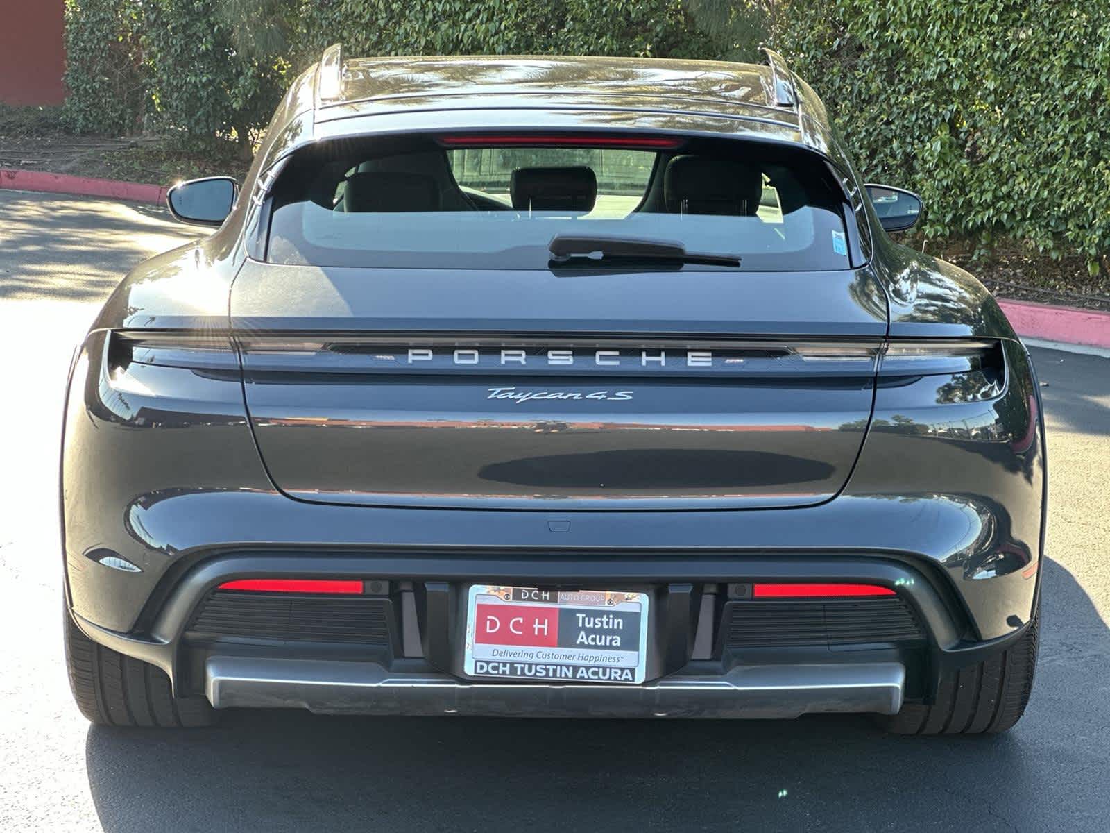 Thumbnail: 2023 Porsche Taycan - 5