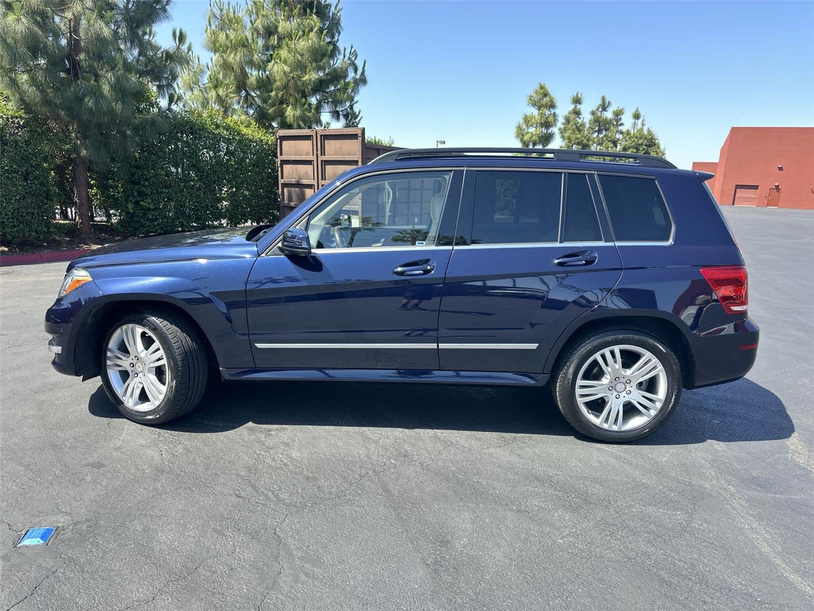 Thumbnail: 2015 Mercedes-Benz GLK - 3