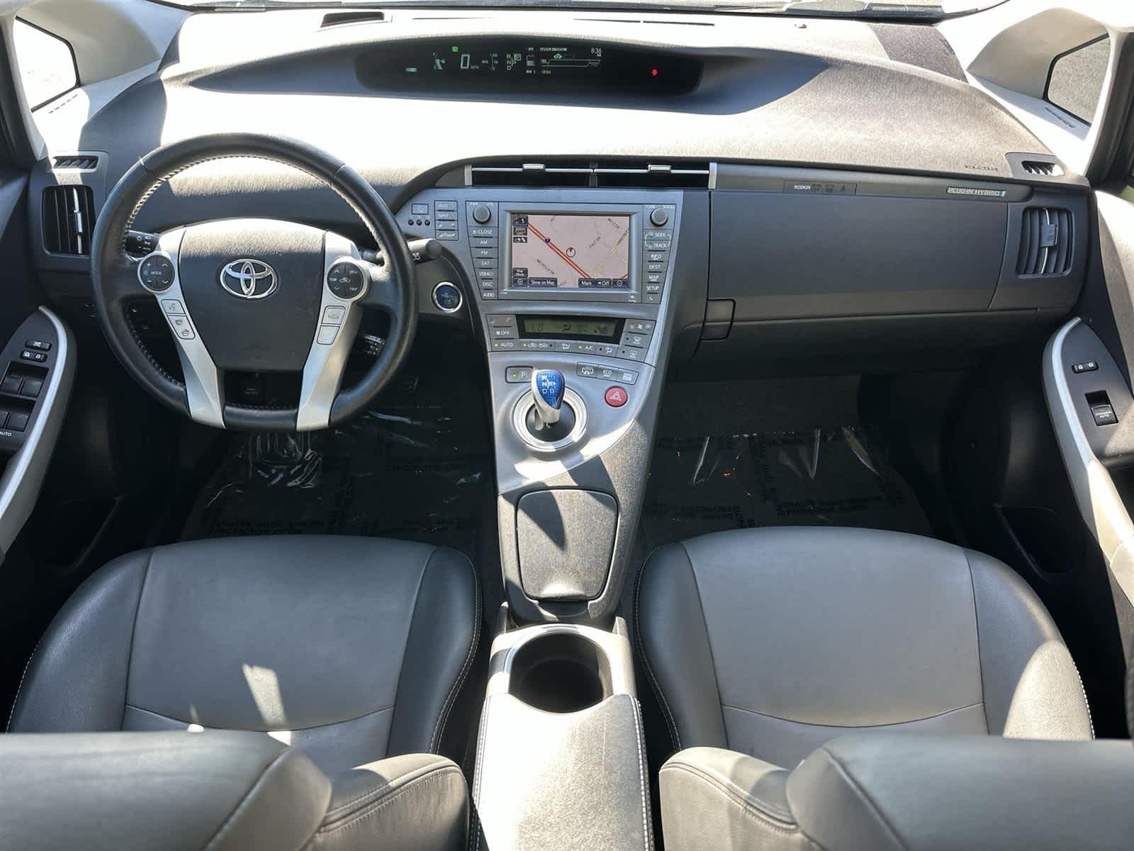 Thumbnail: 2015 Toyota Prius - 10
