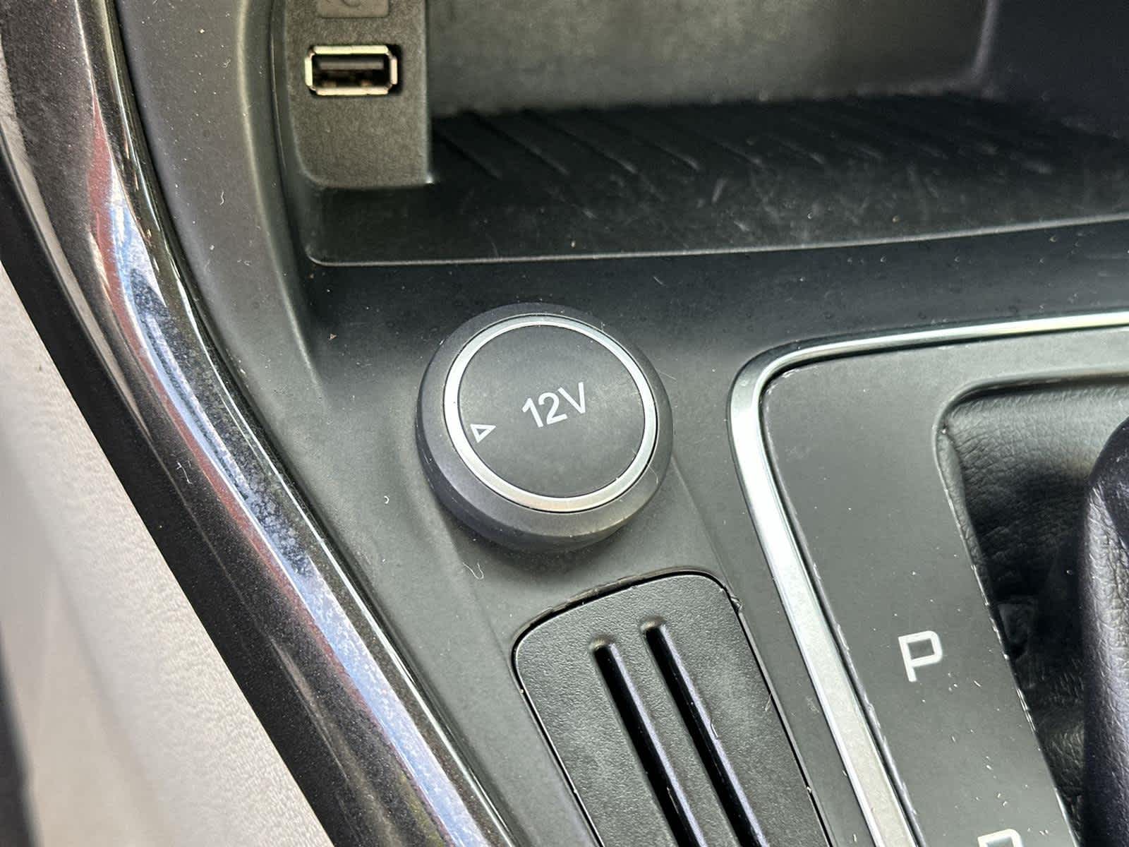 Thumbnail: 2015 Ford Focus - 29