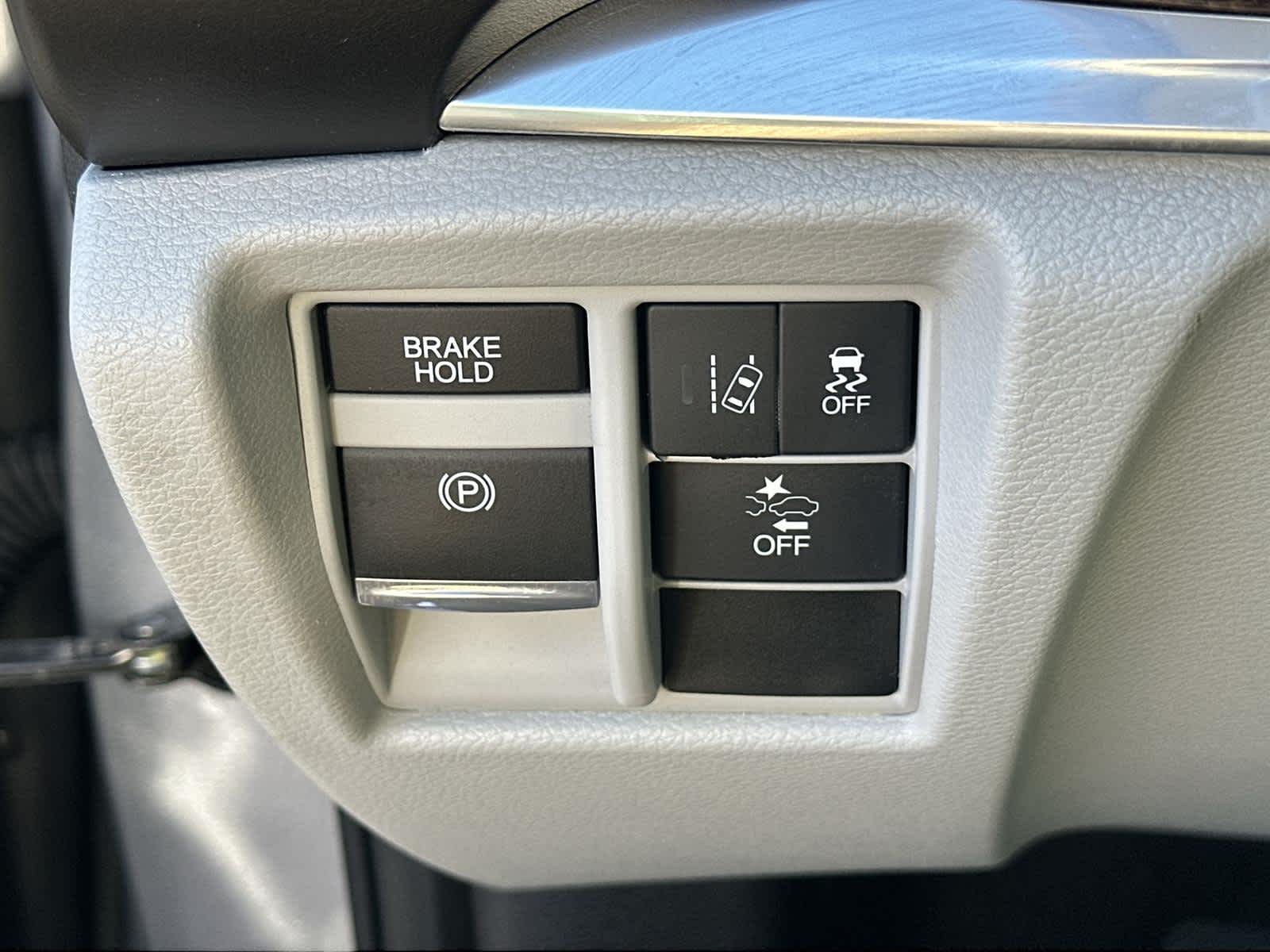 Thumbnail: 2018 Acura MDX - 30