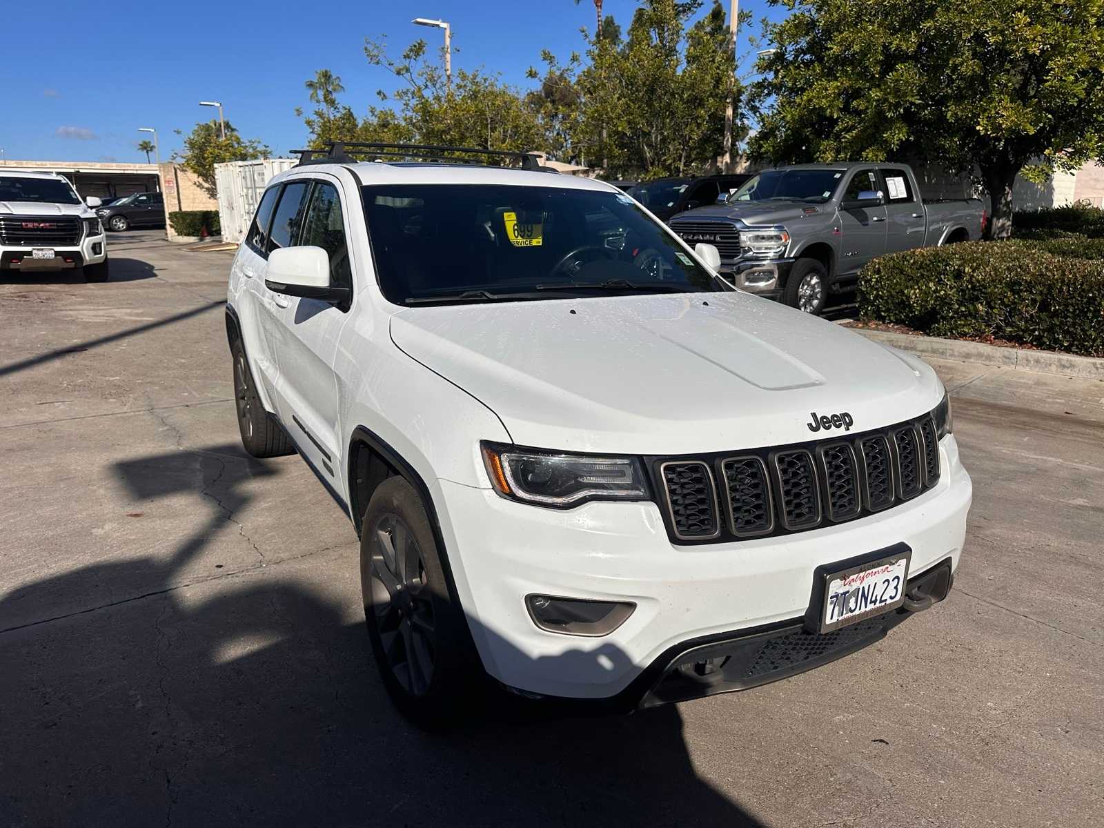 Thumbnail: 2016 Jeep Grand Cherokee - 7