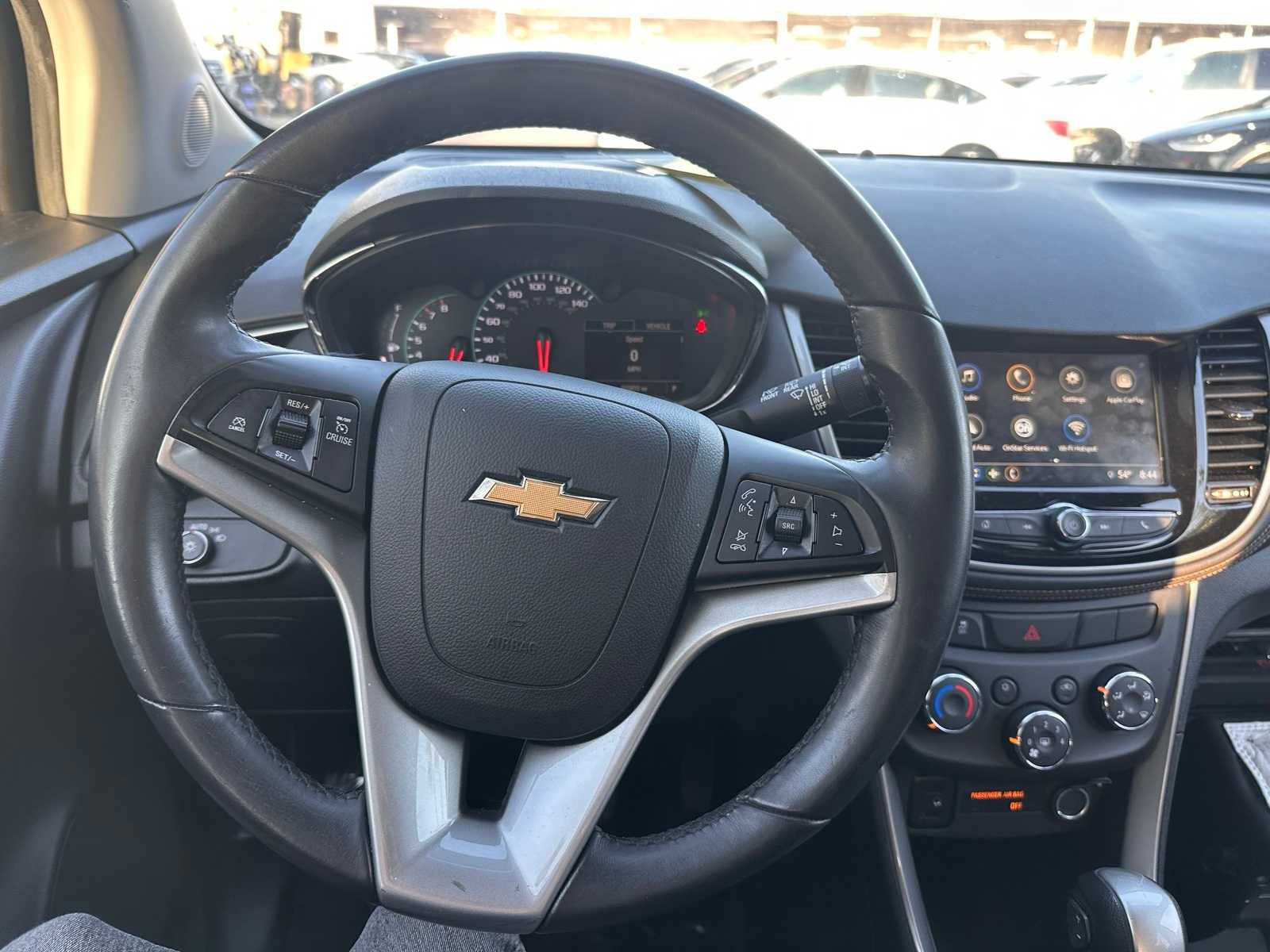 Thumbnail: 2018 Chevrolet Trax - 19