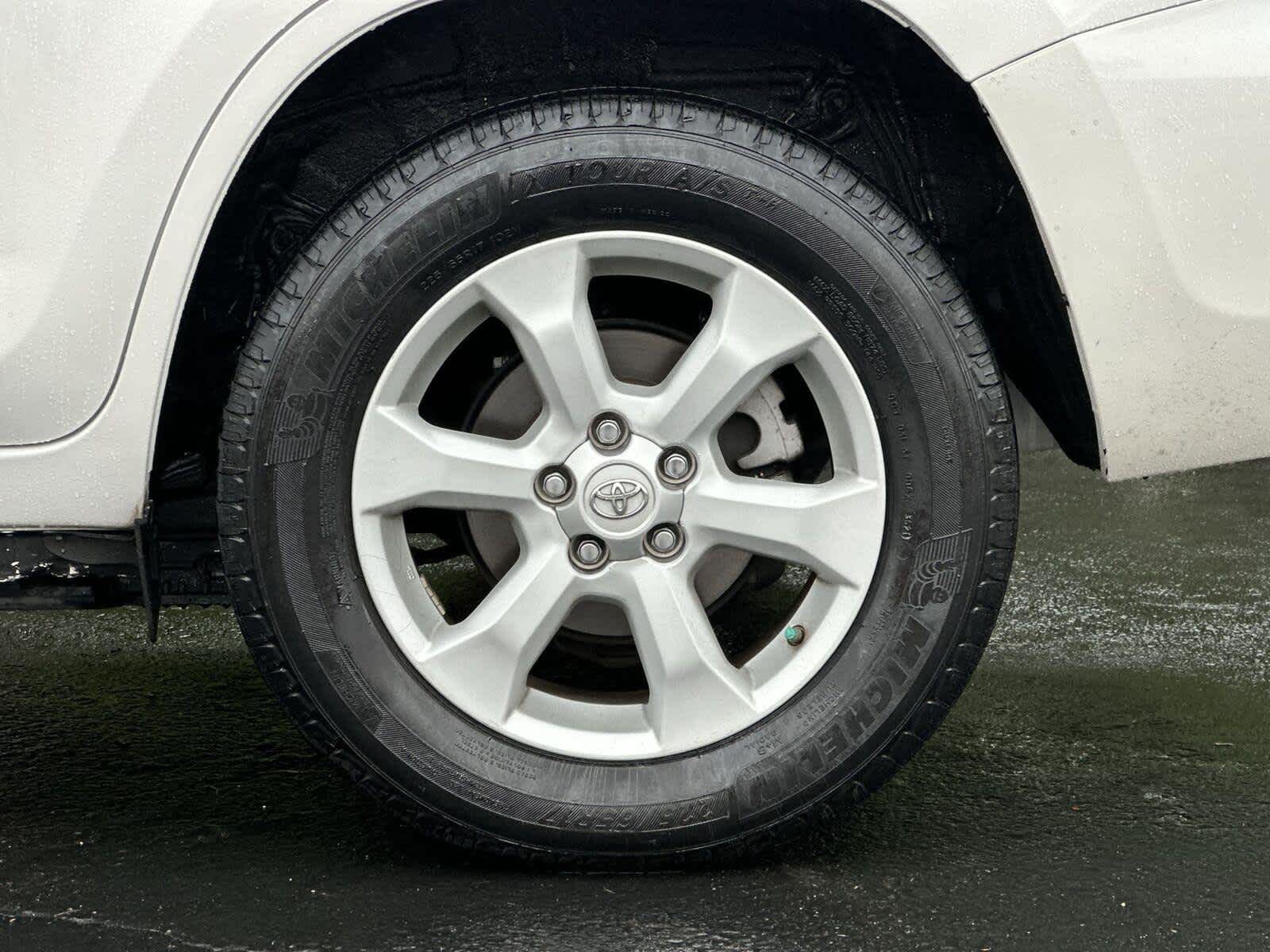 2012 Toyota RAV4 EV 8