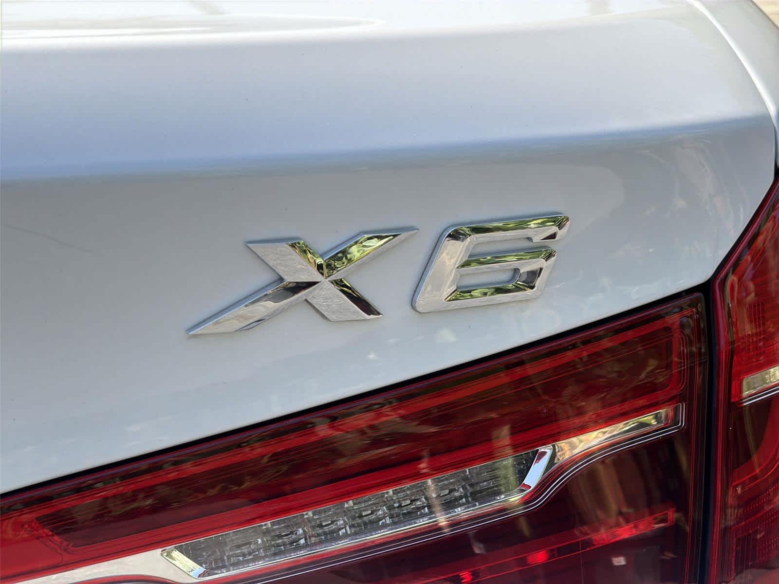 Thumbnail: 2019 BMW X6 - 8