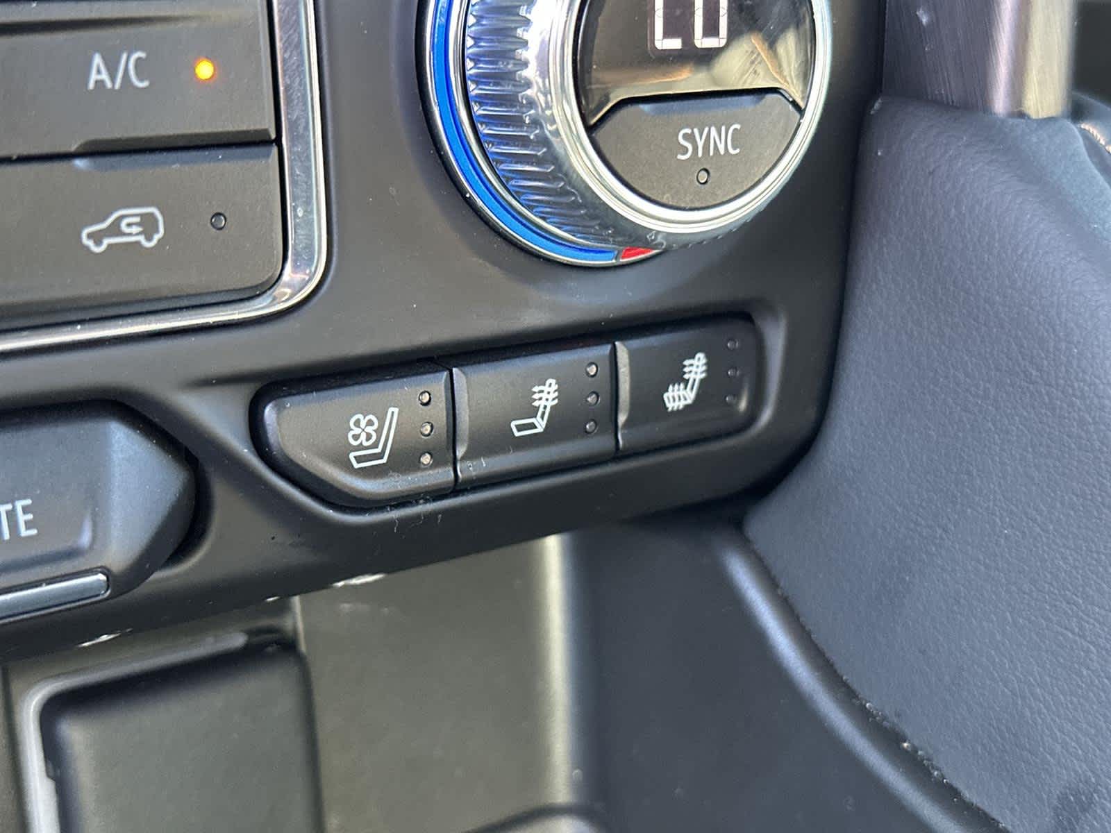 Thumbnail: 2023 GMC Yukon - 26