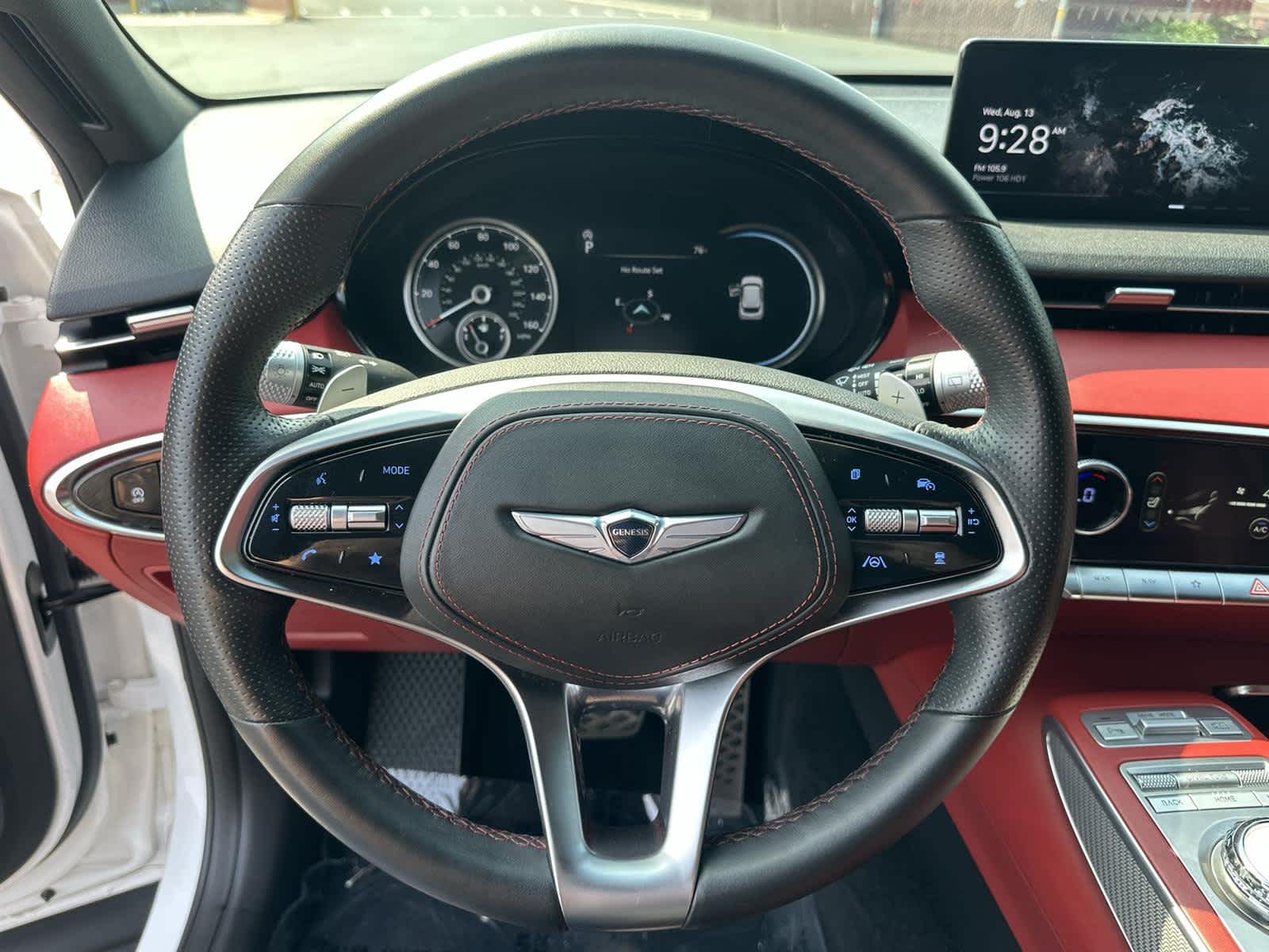 Thumbnail: 2022 Genesis GV70 - 15