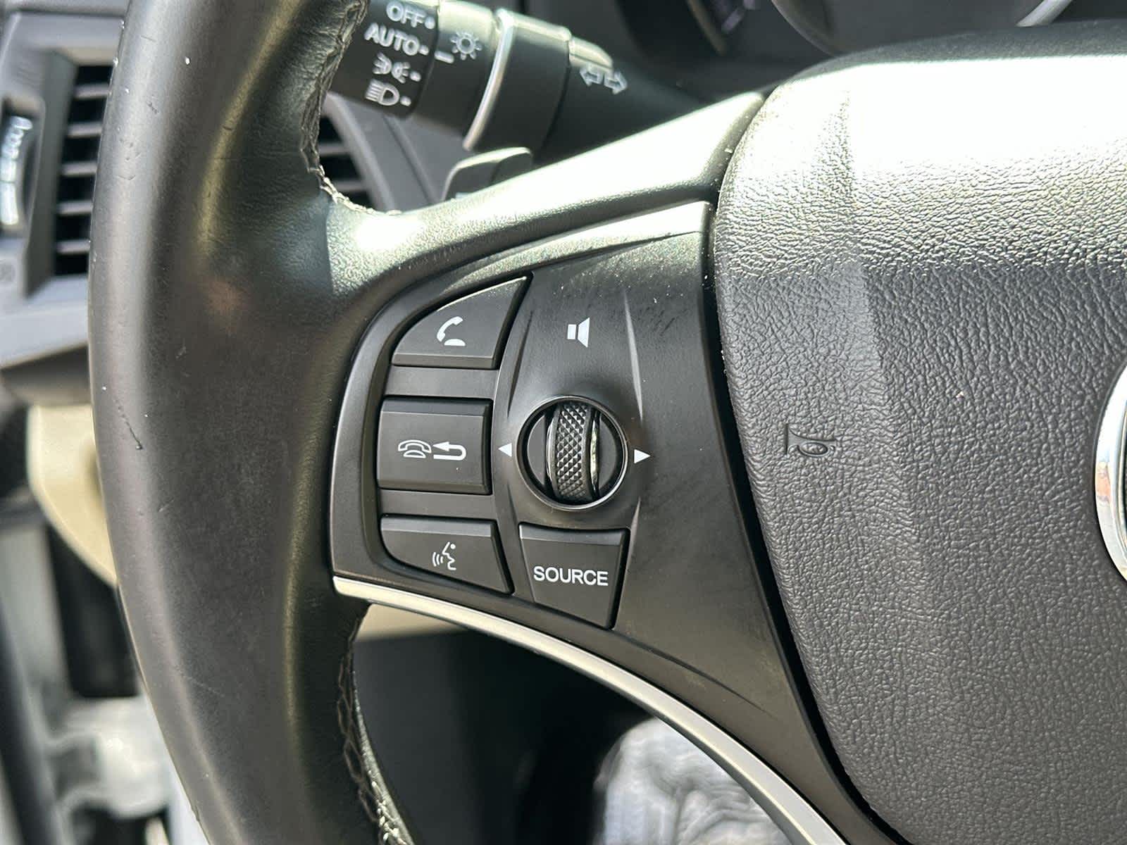 Thumbnail: 2020 Acura MDX - 23