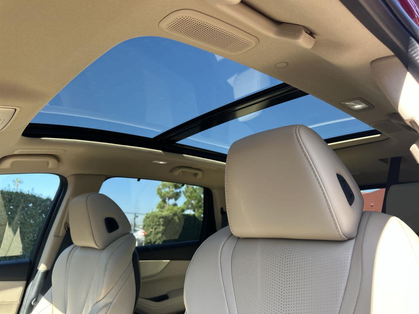 Thumbnail: 2025 Acura MDX - 31