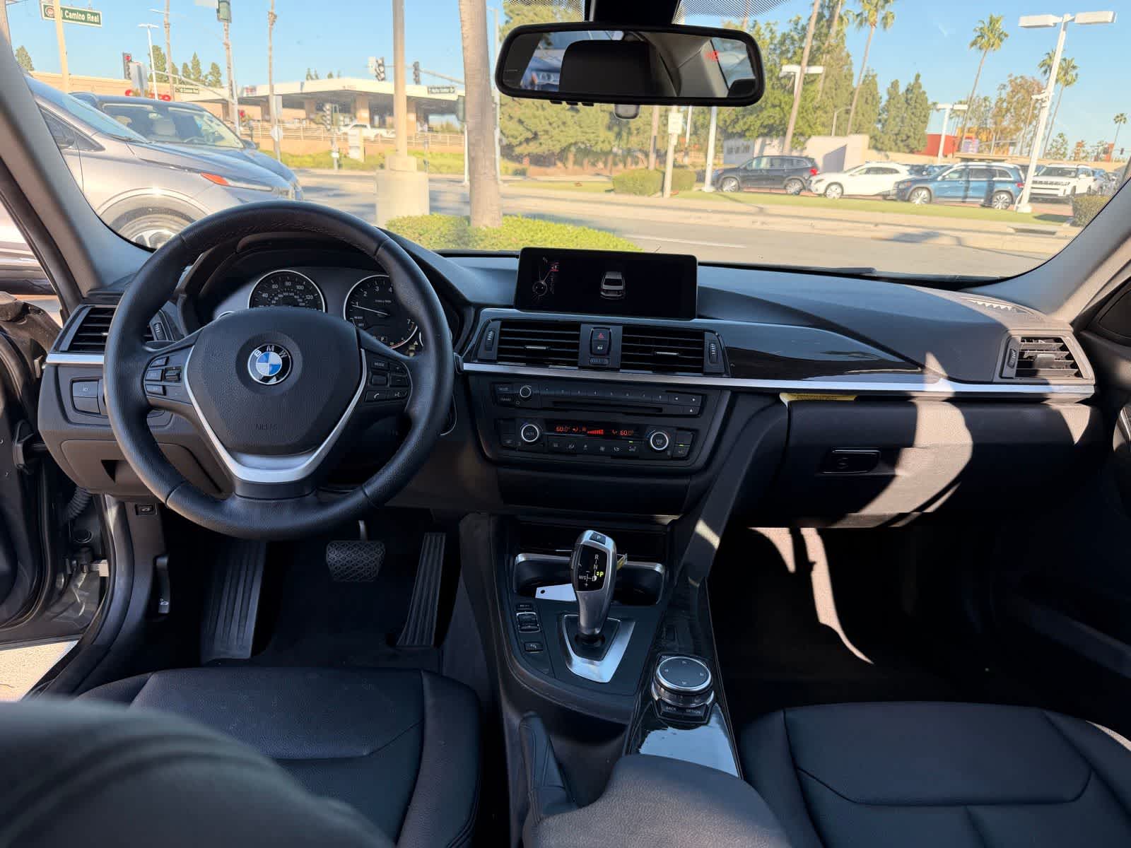 Thumbnail: 2015 BMW 3 Series - 19