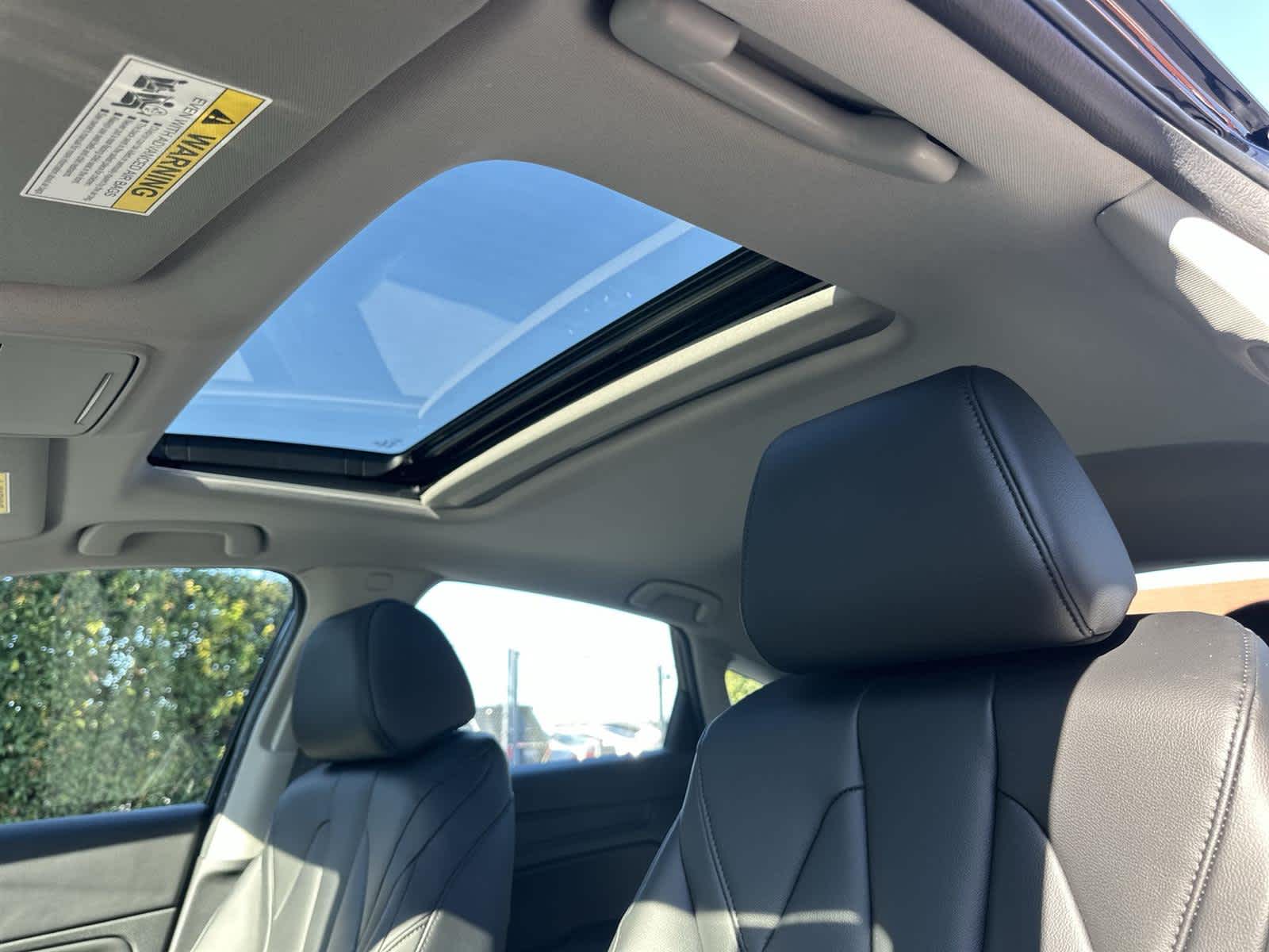 Thumbnail: 2025 Acura Integra - 31