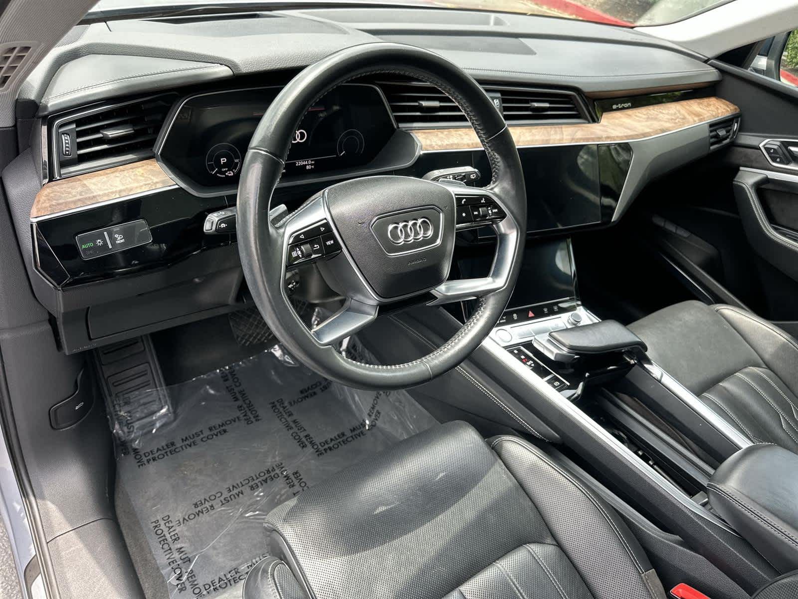 Thumbnail: 2019 Audi e-tron - 2