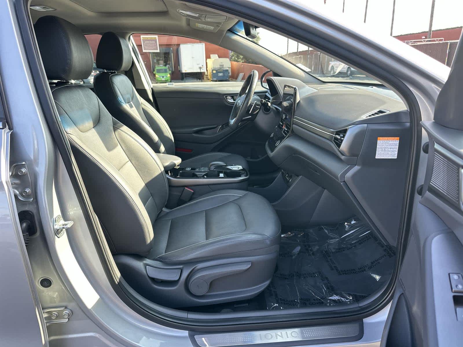 Thumbnail: 2020 Hyundai Ioniq - 14