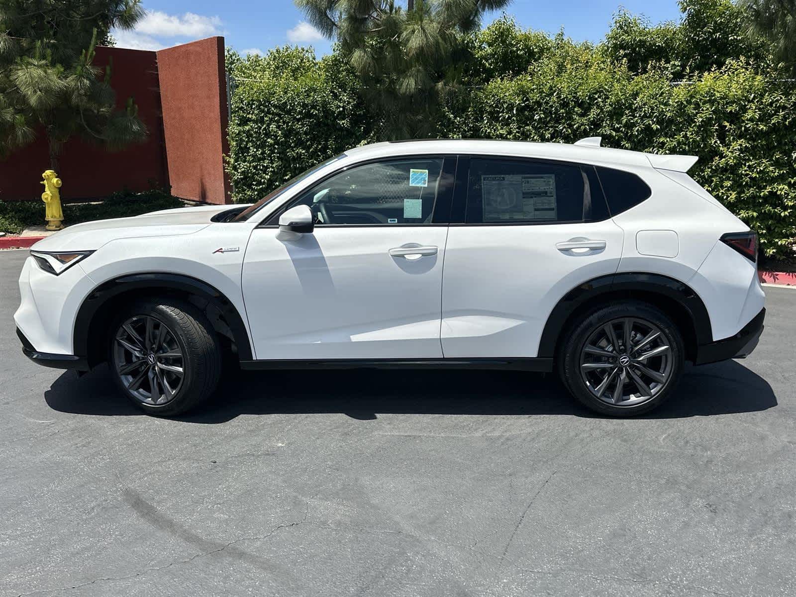 Thumbnail: 2025 Acura ADX - 3