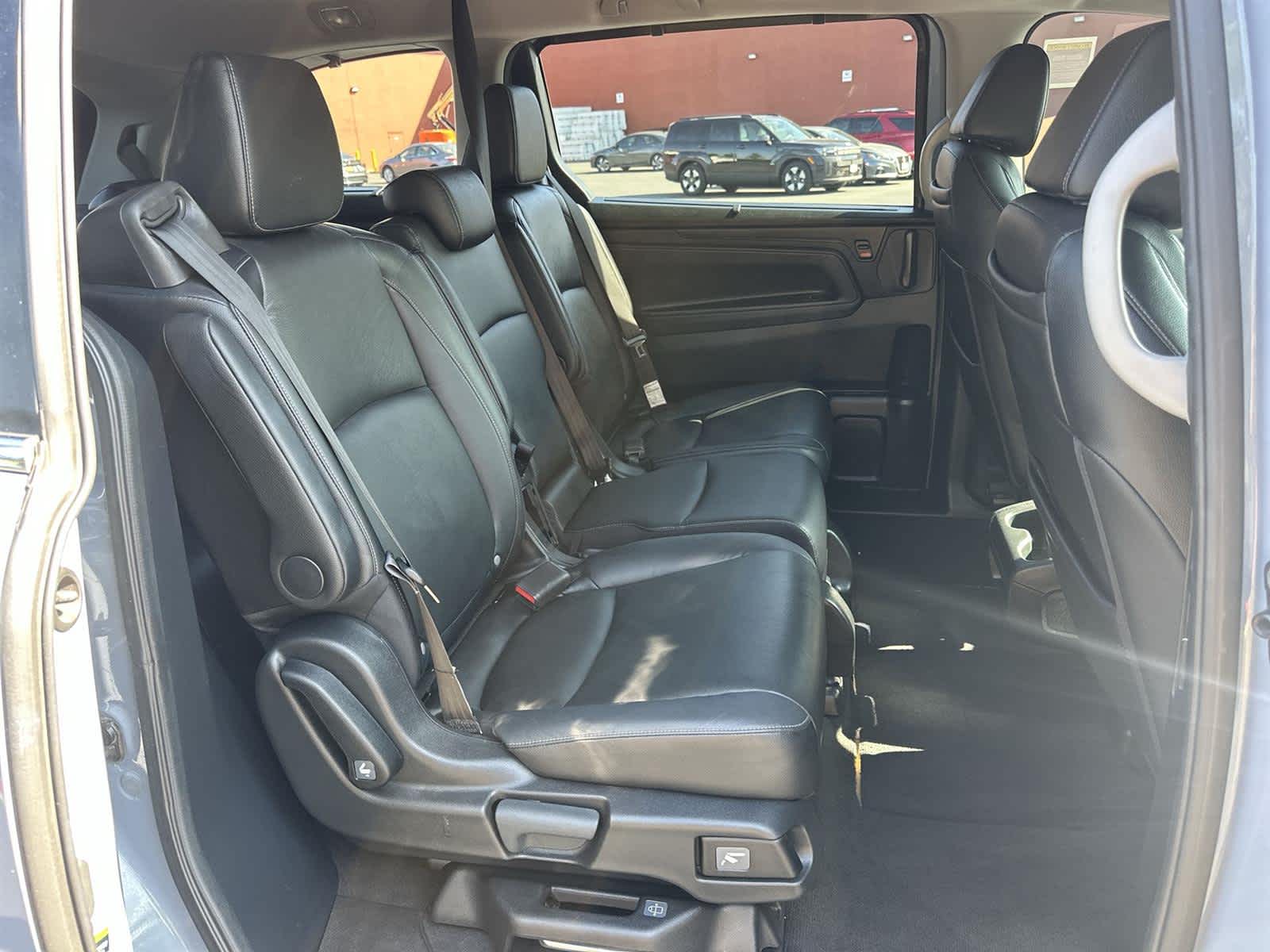 Thumbnail: 2023 Honda Odyssey - 13