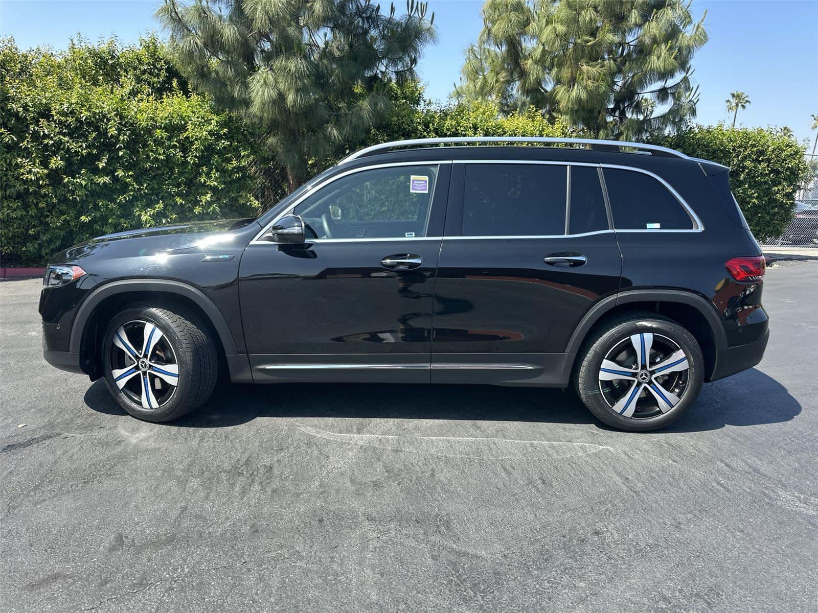 Thumbnail: 2023 Mercedes-Benz EQB - 3