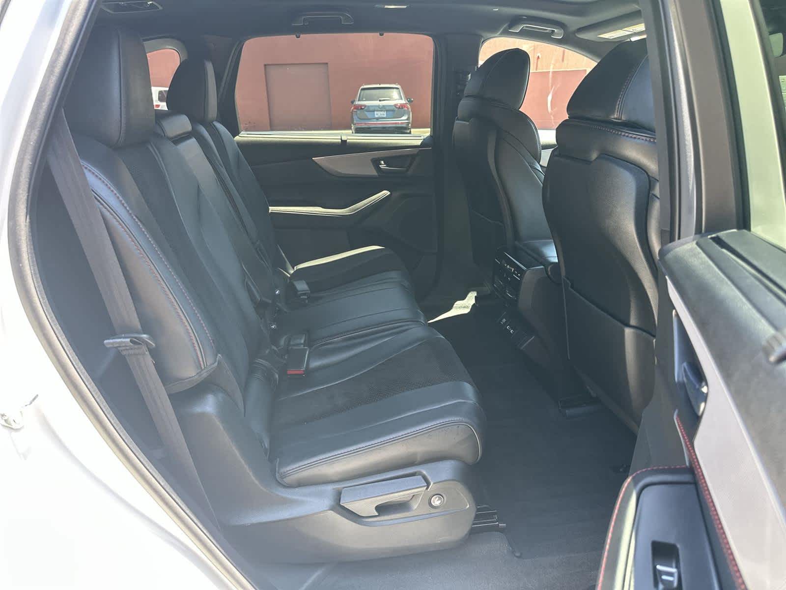 Thumbnail: 2023 Acura MDX - 13