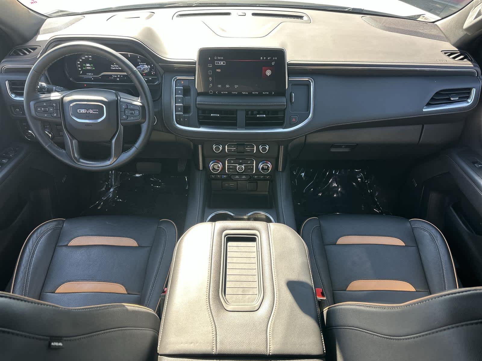 Thumbnail: 2023 GMC Yukon - 10