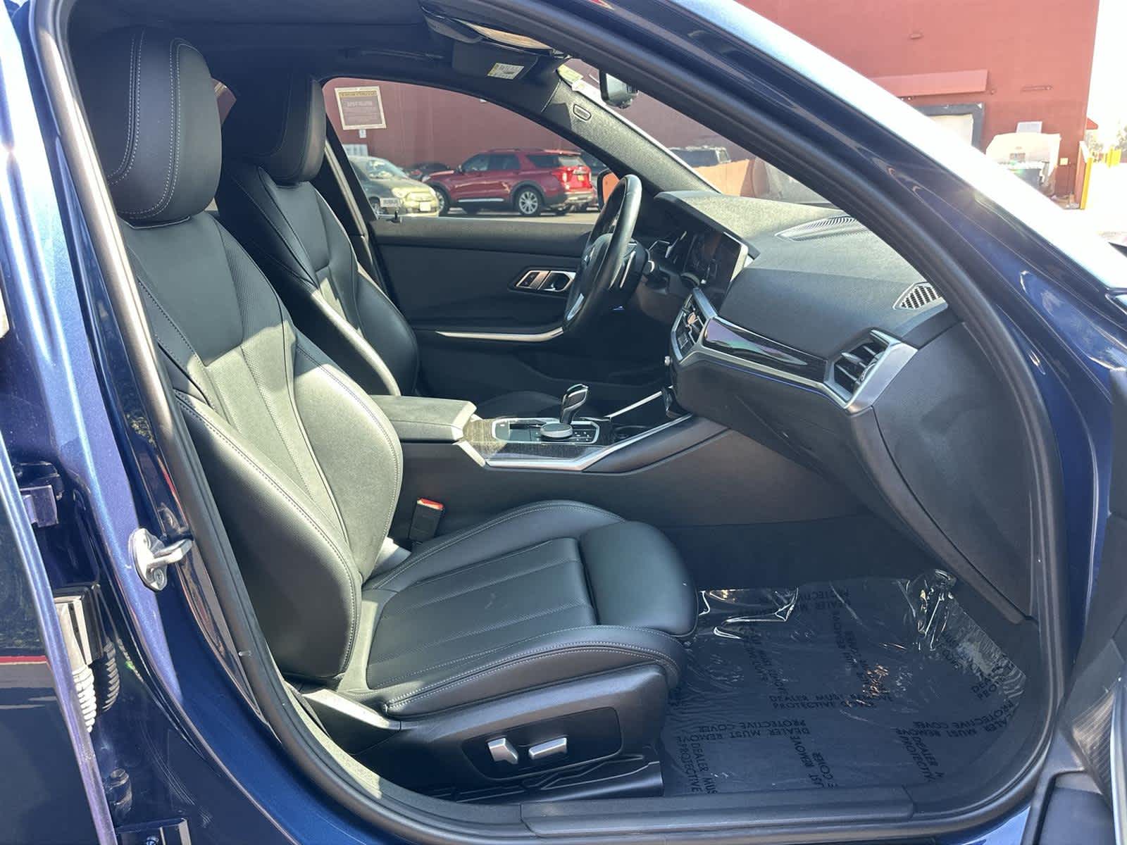 Thumbnail: 2022 BMW 3 Series - 13