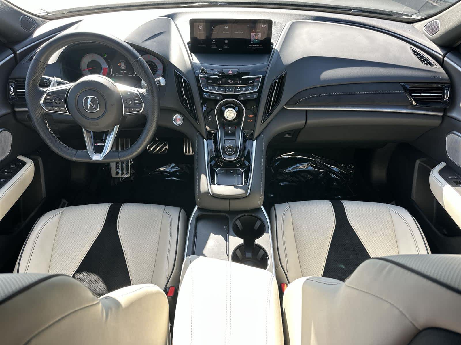 Thumbnail: 2025 Acura RDX - 9