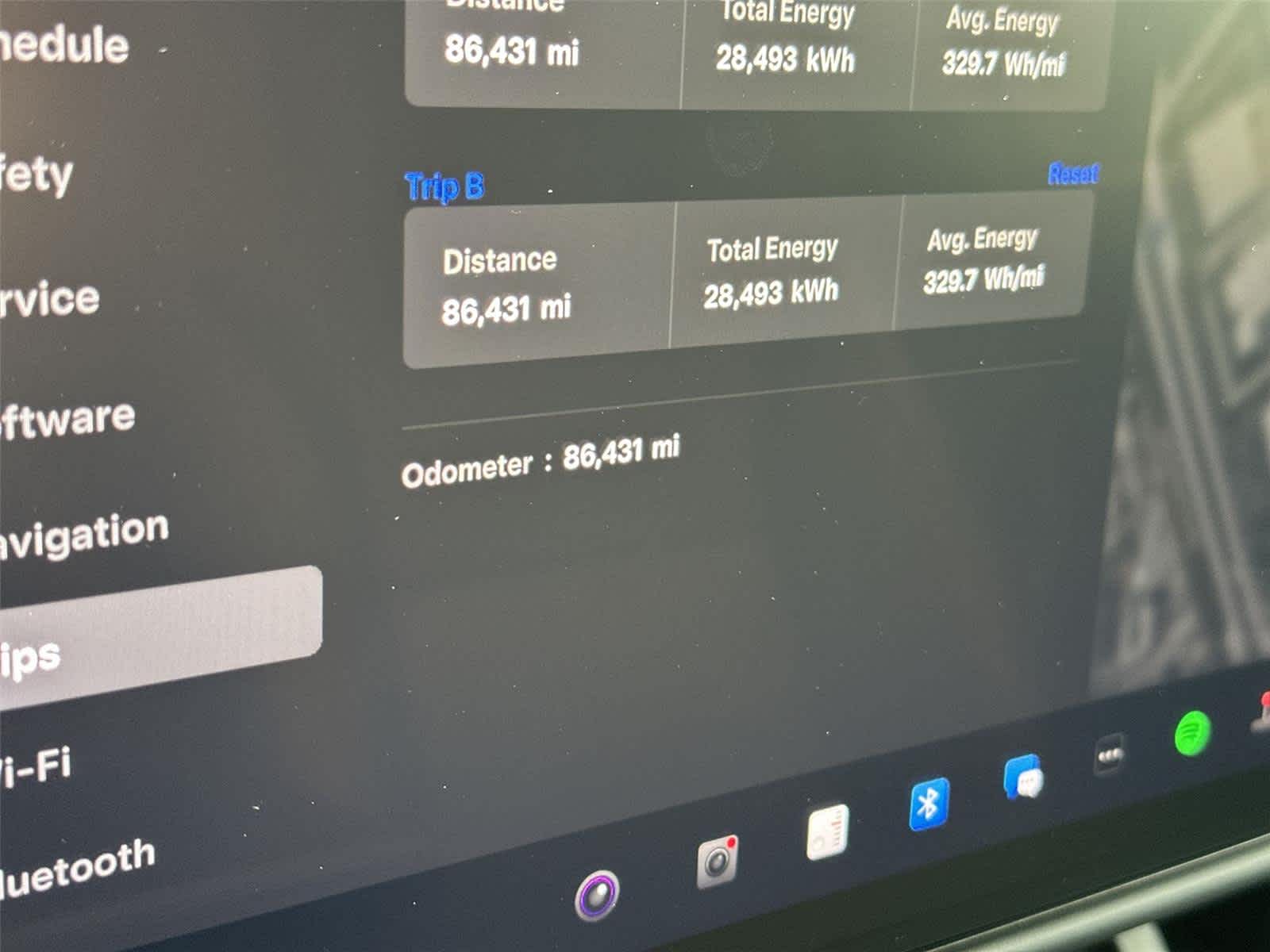 Thumbnail: 2023 Tesla Model X - 20