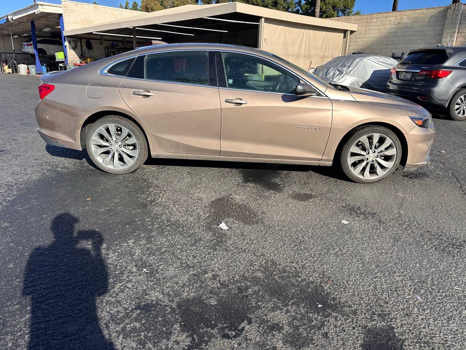 Thumbnail: 2018 Chevrolet Malibu - 6