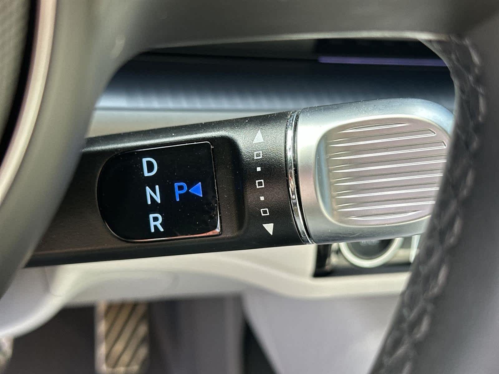 Thumbnail: 2024 Hyundai Ioniq 6 - 18