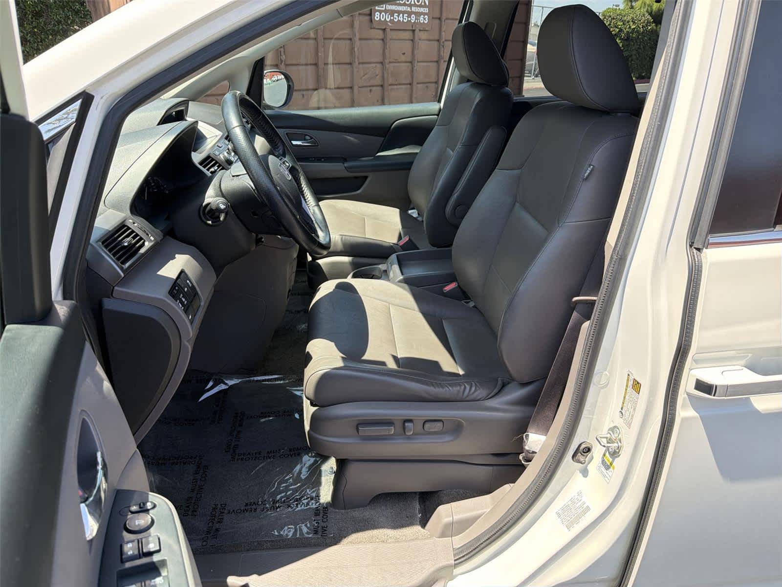 Thumbnail: 2015 Honda Odyssey - 12