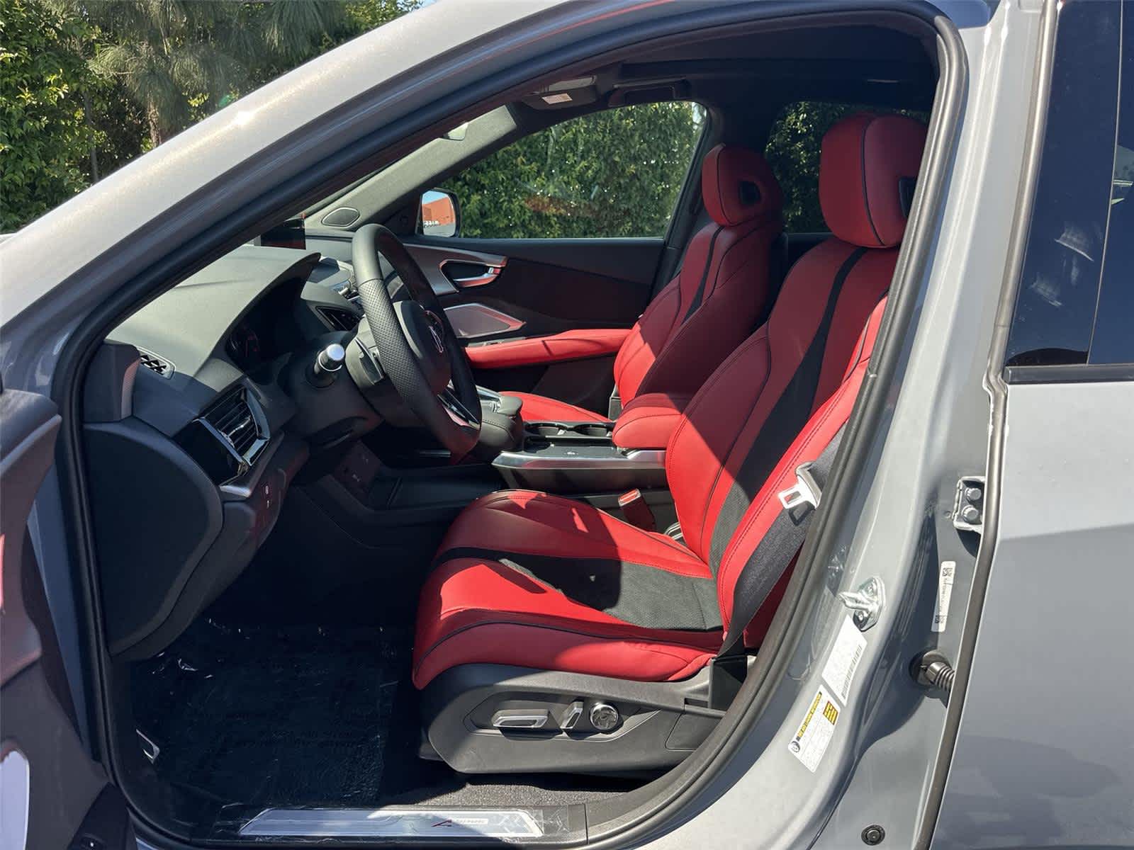 Thumbnail: 2026 Acura RDX - 11