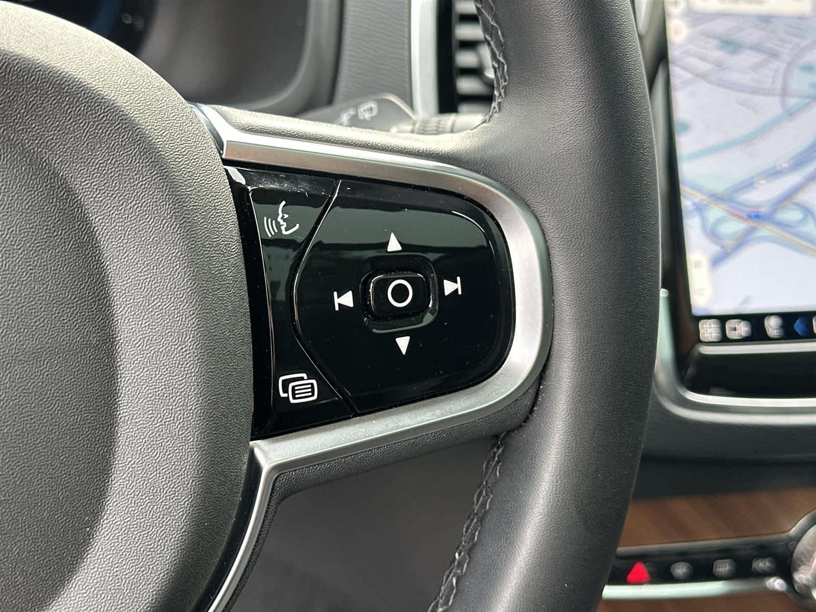 Thumbnail: 2025 Volvo XC90 - 24