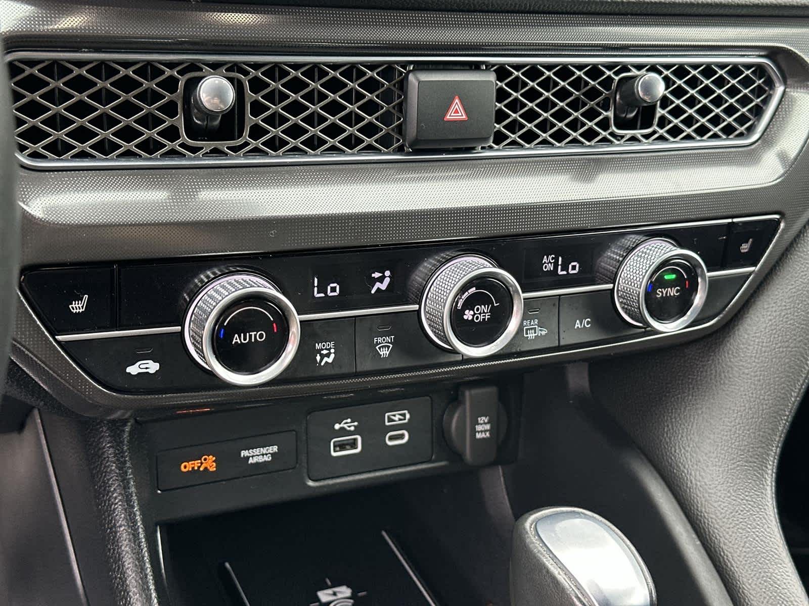 Thumbnail: 2024 Acura Integra - 28