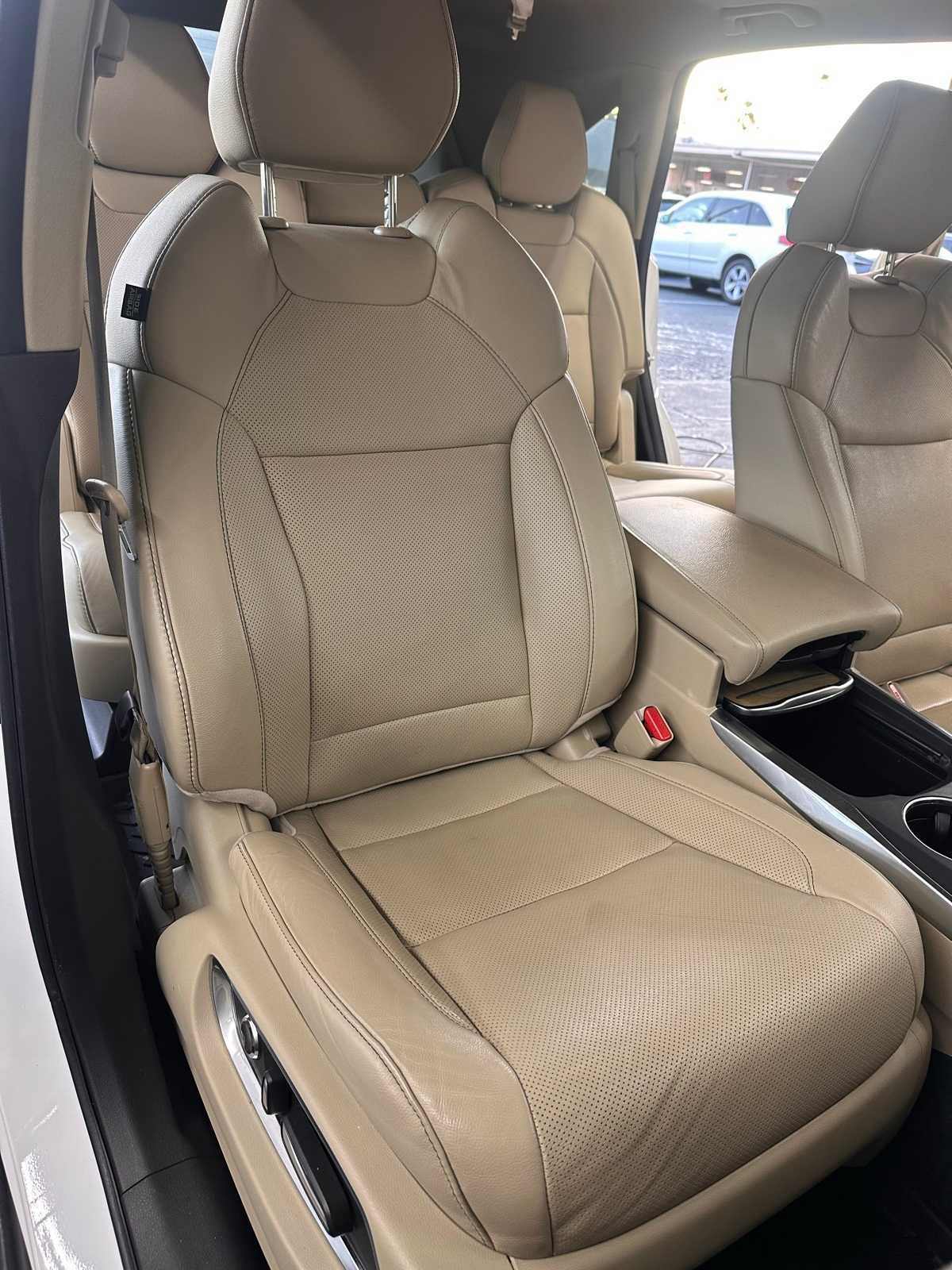 Thumbnail: 2020 Acura MDX - 15