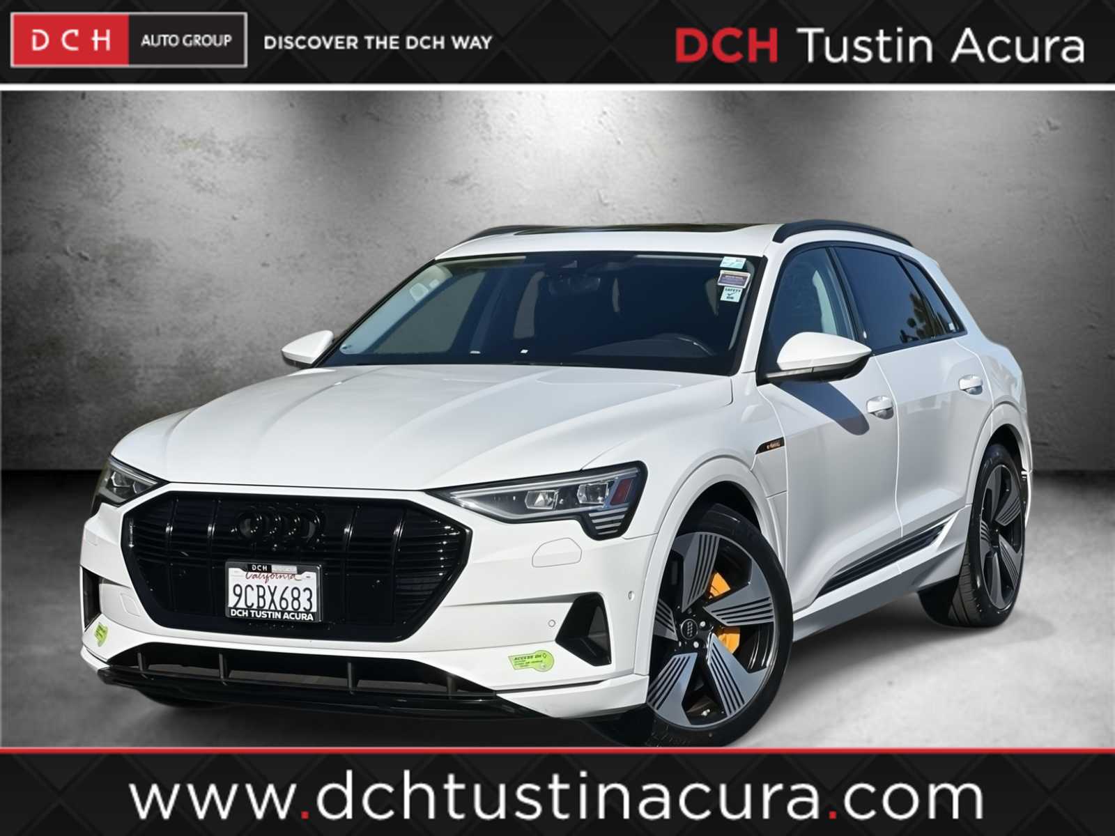 Thumbnail: 2022 Audi e-tron - 1