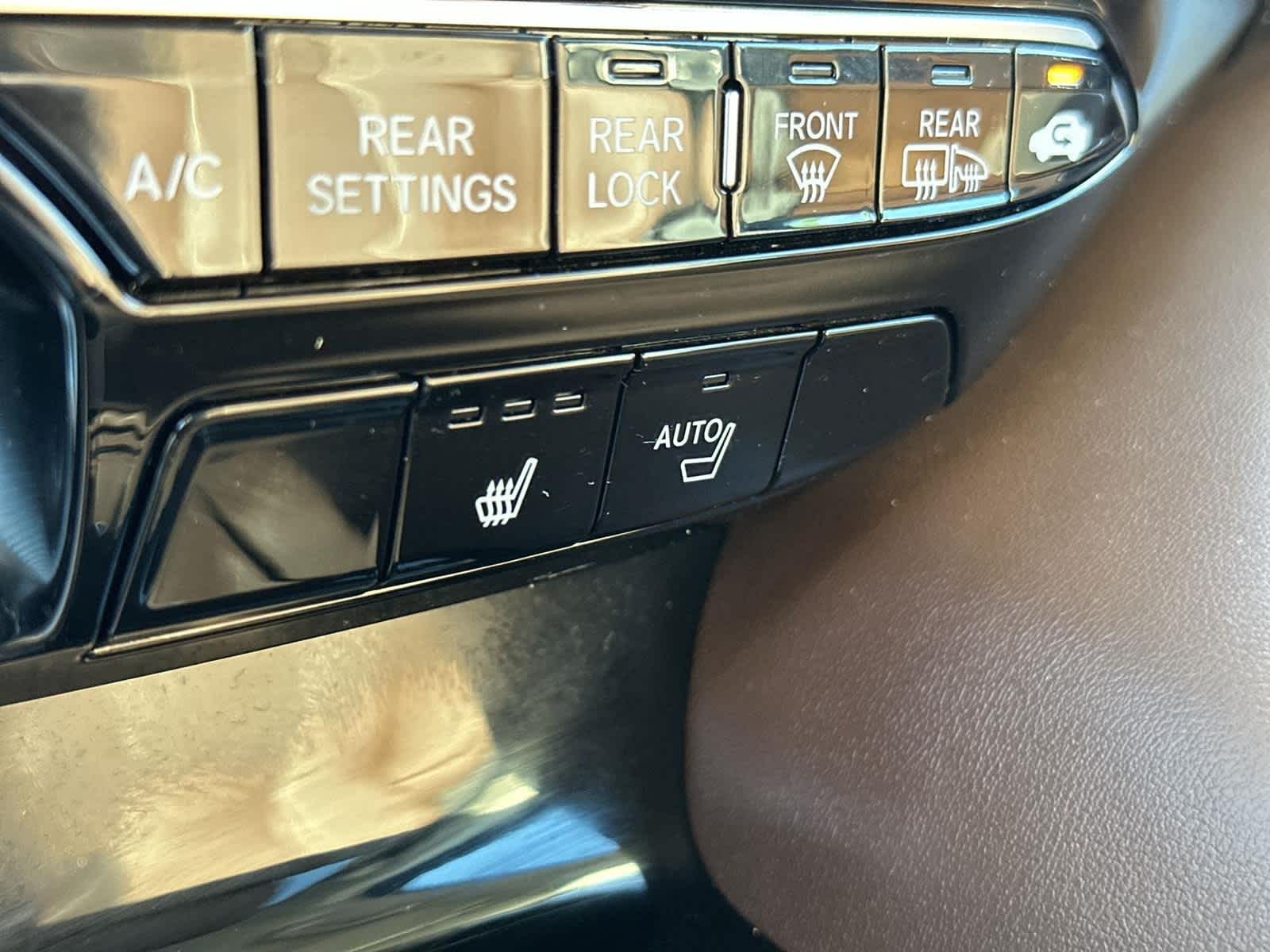 Thumbnail: 2023 Acura MDX - 27