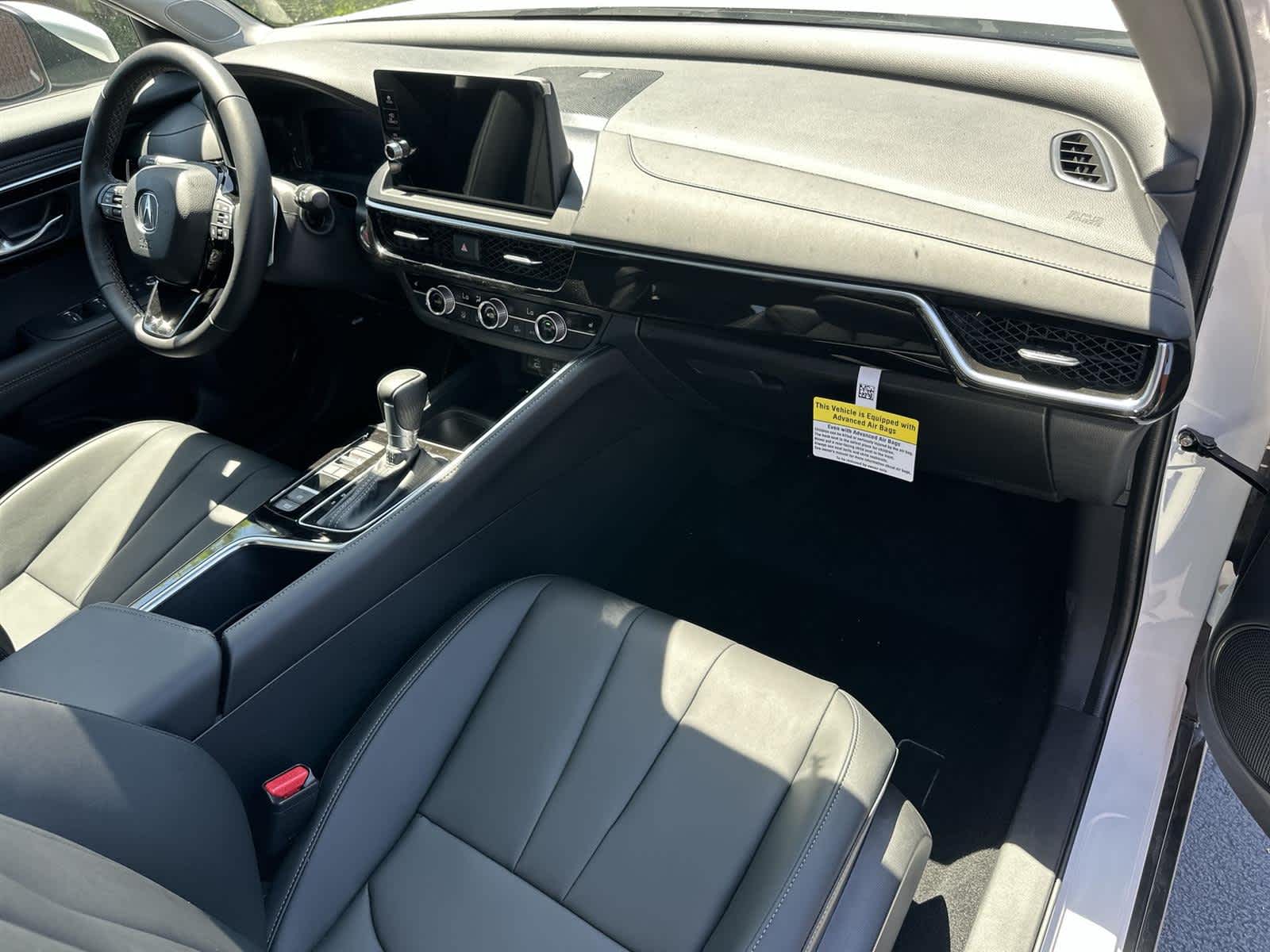 Thumbnail: 2025 Acura ADX - 12