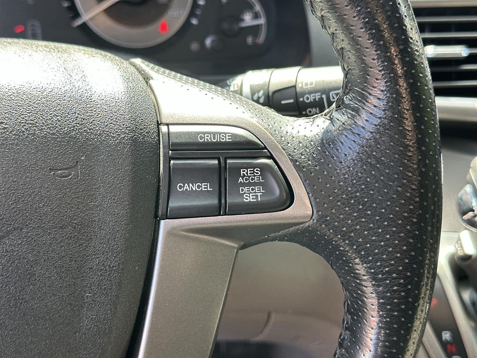 Thumbnail: 2015 Honda Odyssey - 24