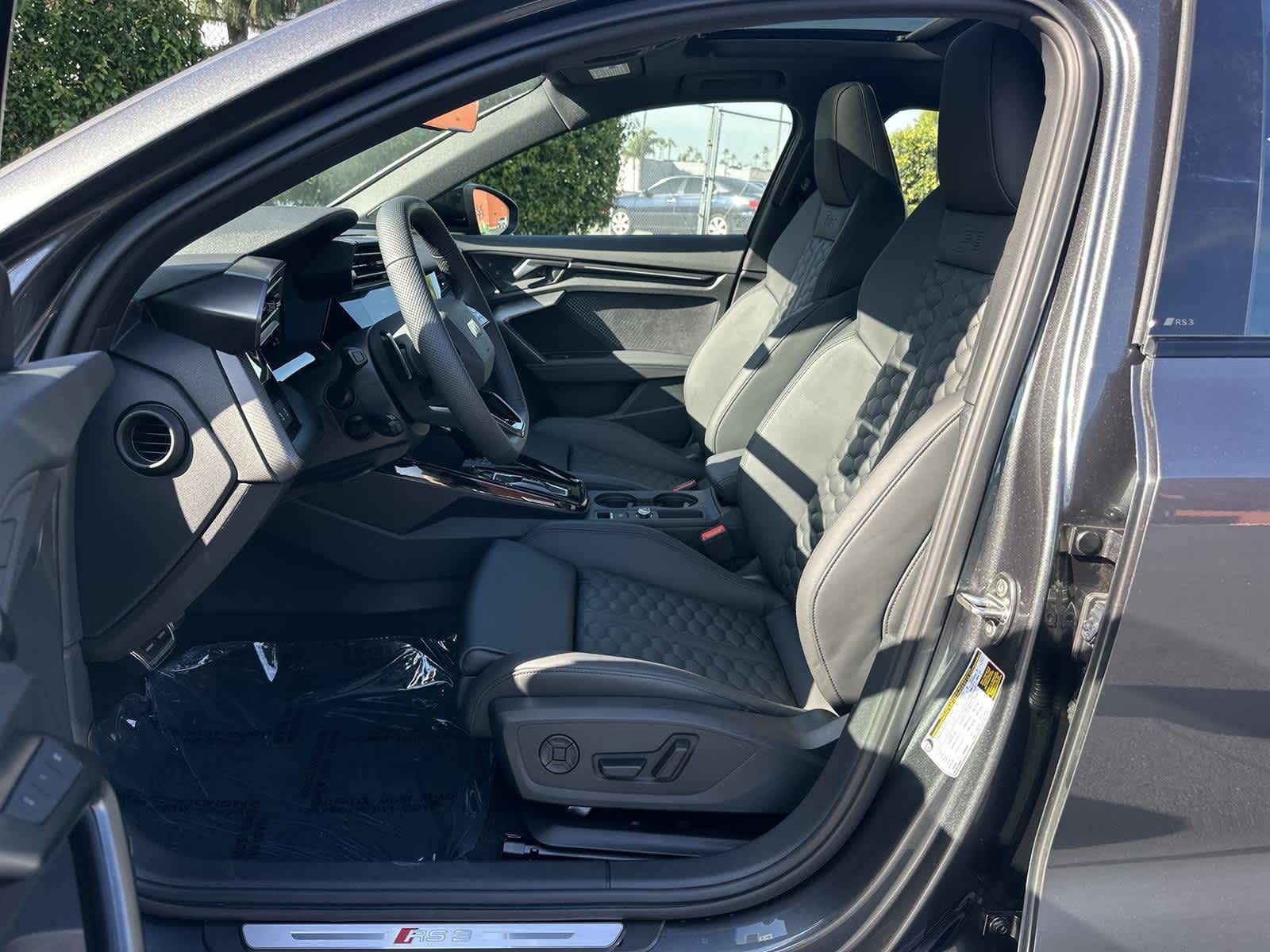 Thumbnail: 2026 Audi RS 3 - 11