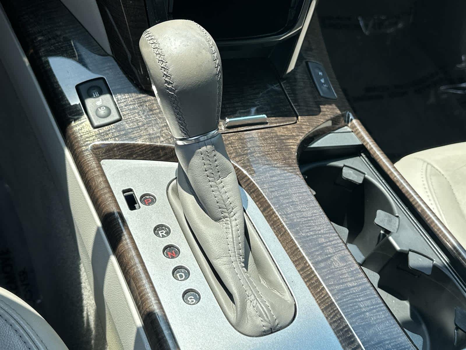Thumbnail: 2010 Acura MDX - 17