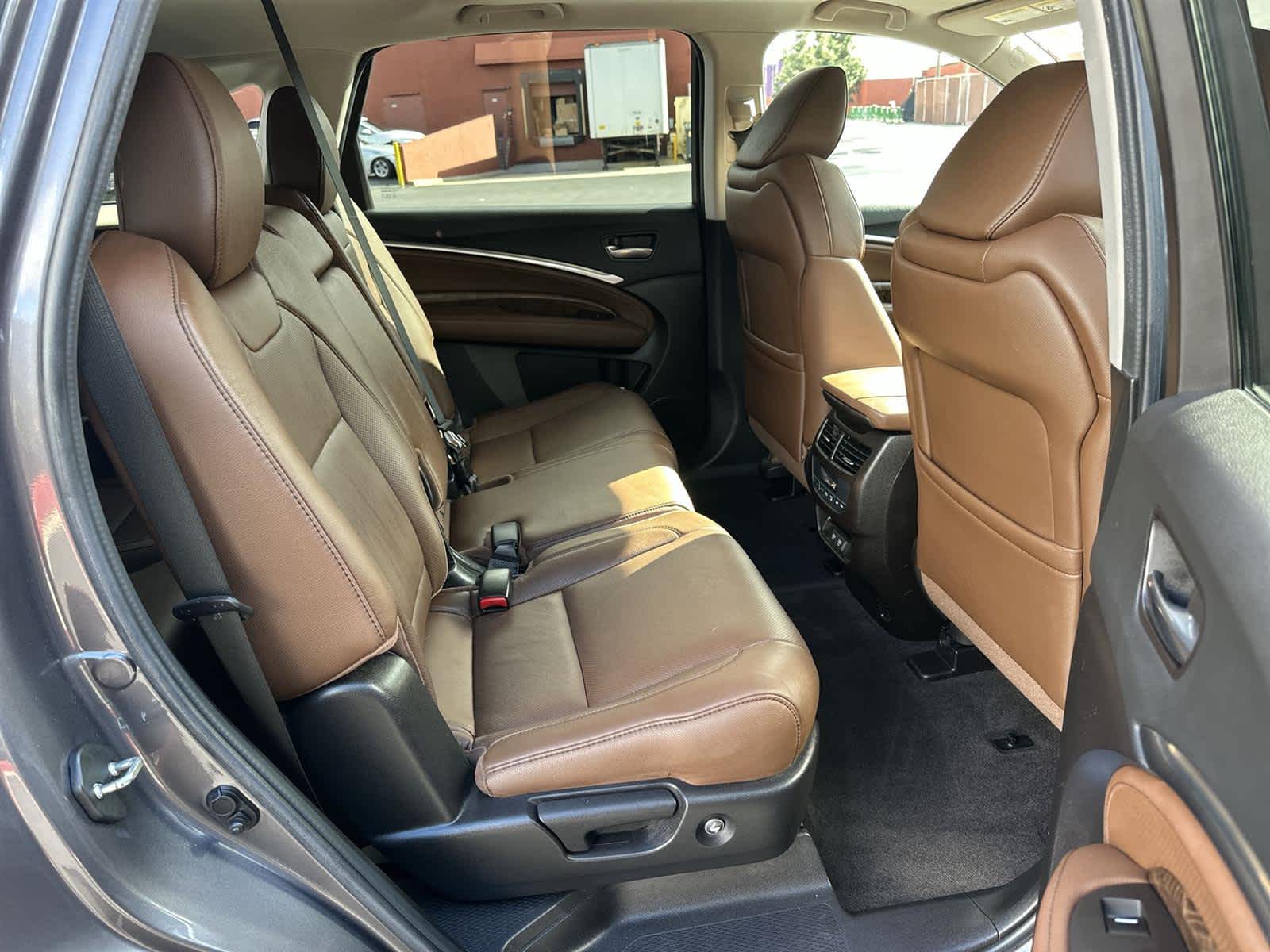 Thumbnail: 2019 Acura MDX - 13