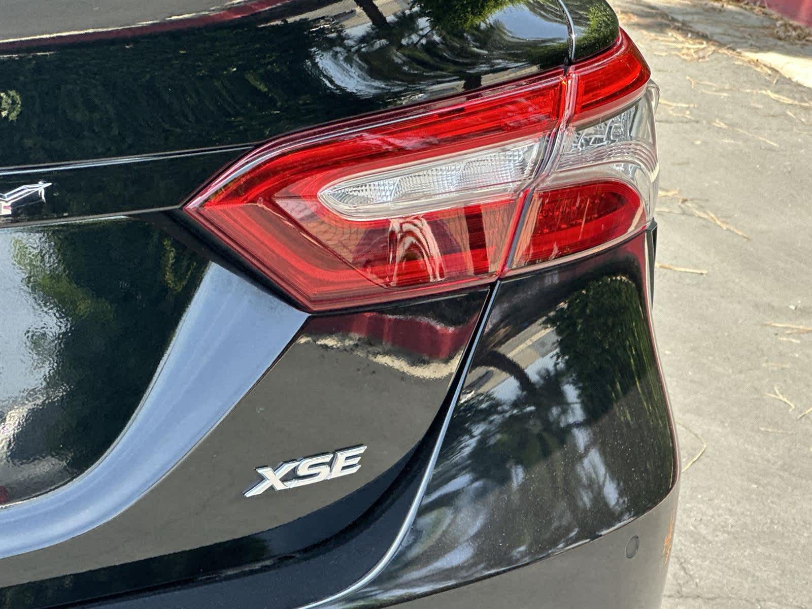 2018 Toyota Camry XSE 7