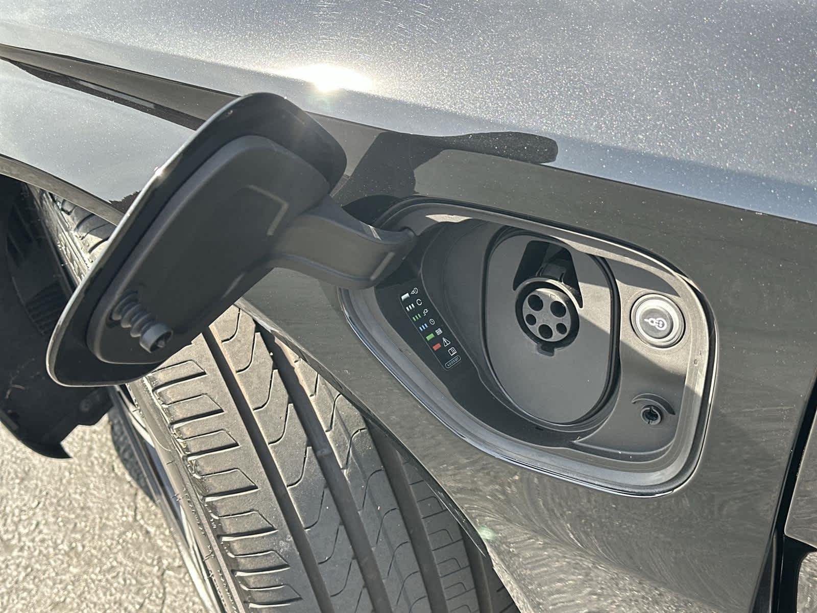 Thumbnail: 2022 Audi e-tron GT - 9