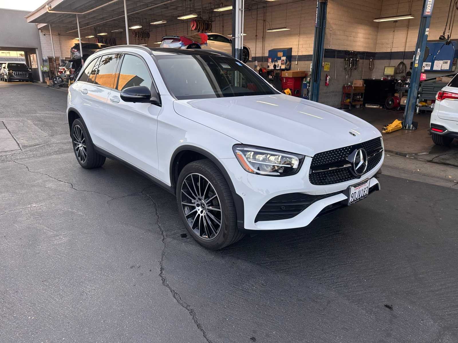 Thumbnail: 2022 Mercedes-Benz GLC - 7