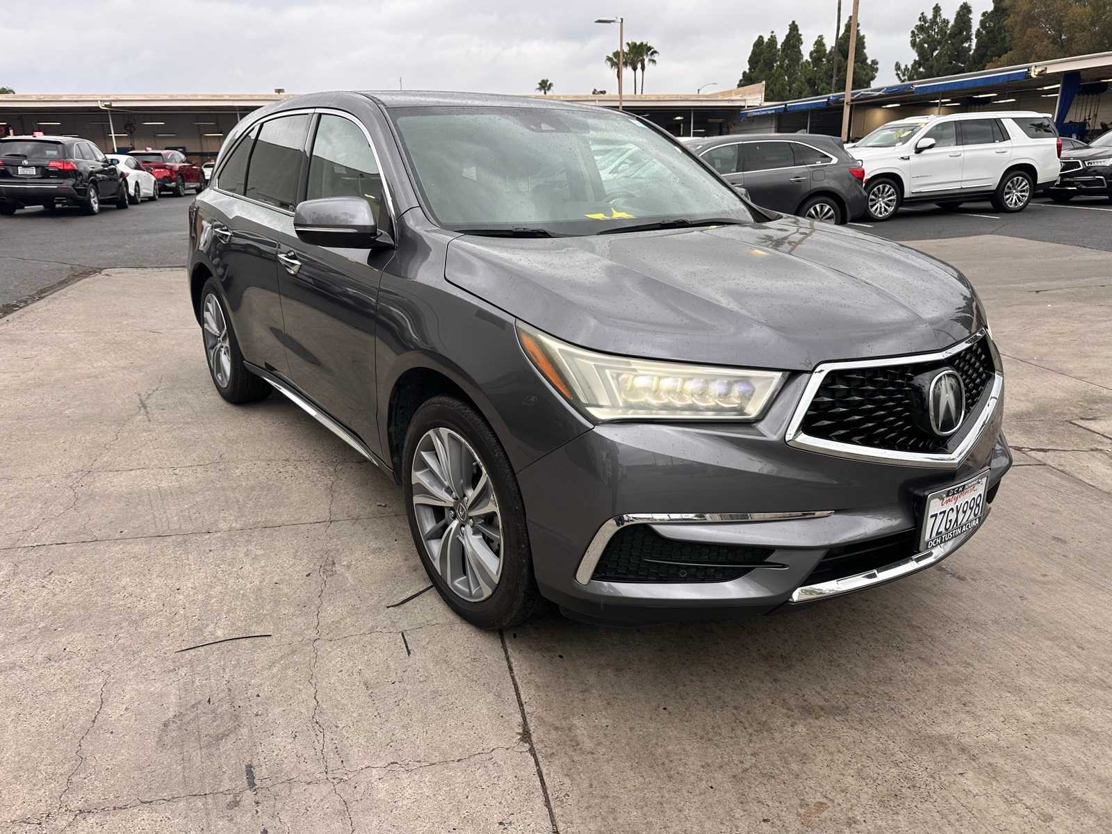 Thumbnail: 2017 Acura MDX - 7