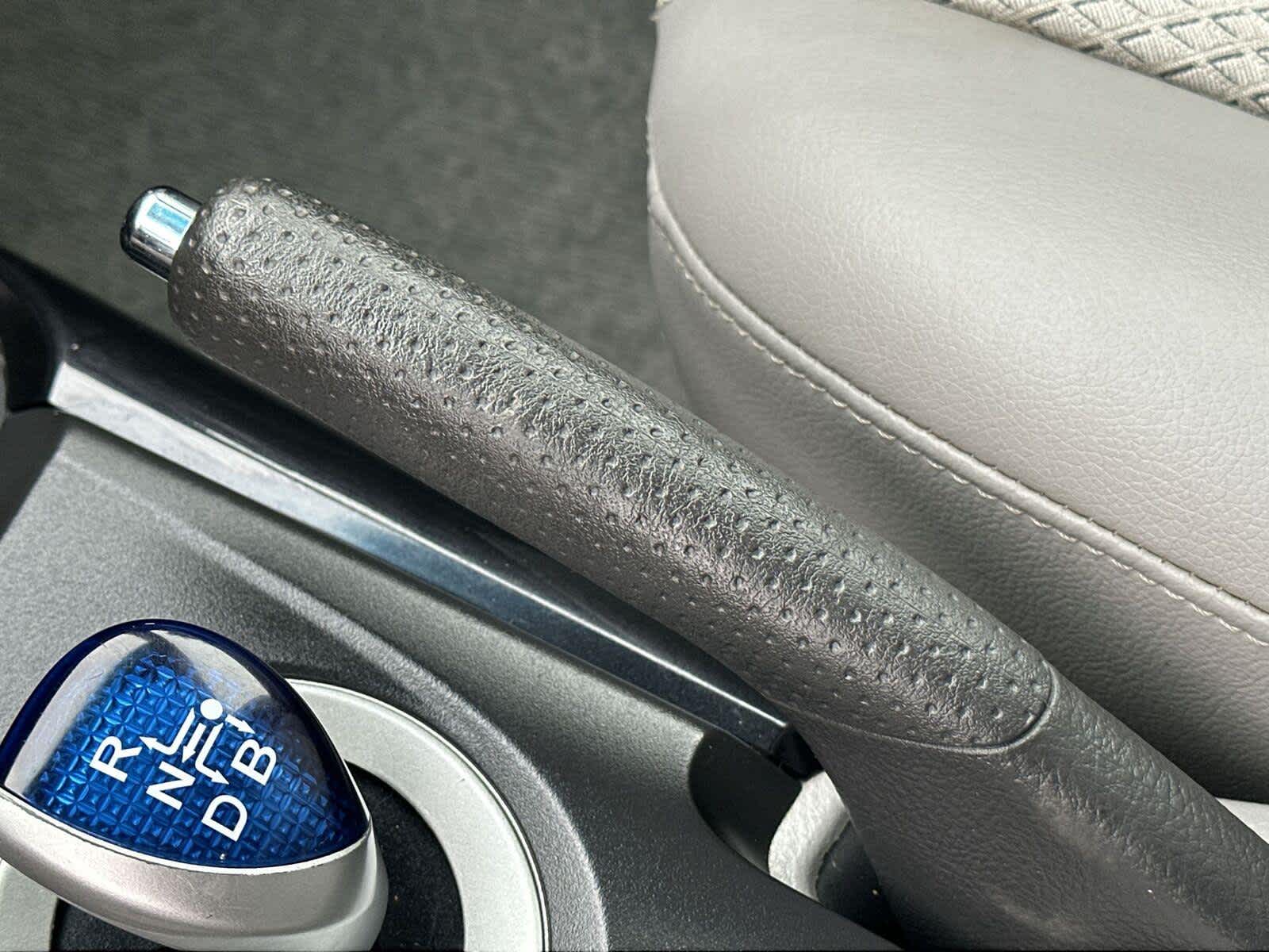 2012 Toyota RAV4 EV 29