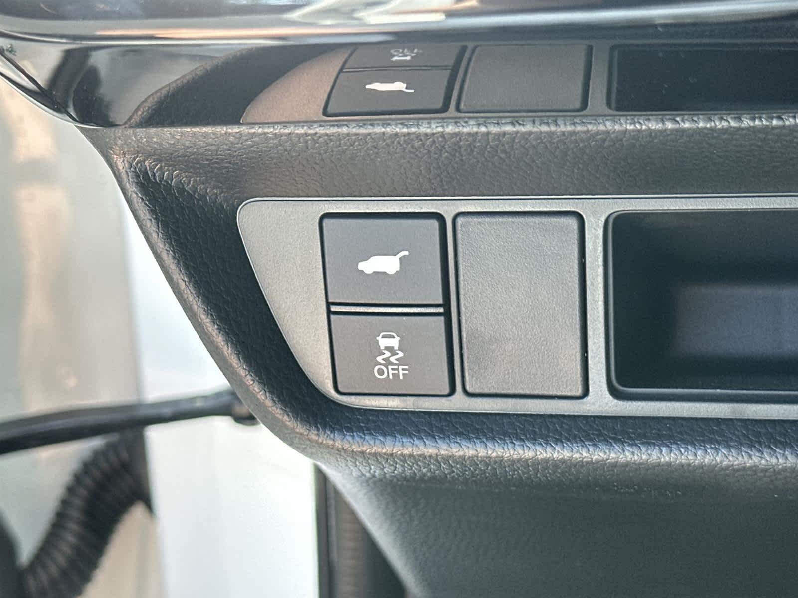 Thumbnail: 2025 Acura ADX - 28