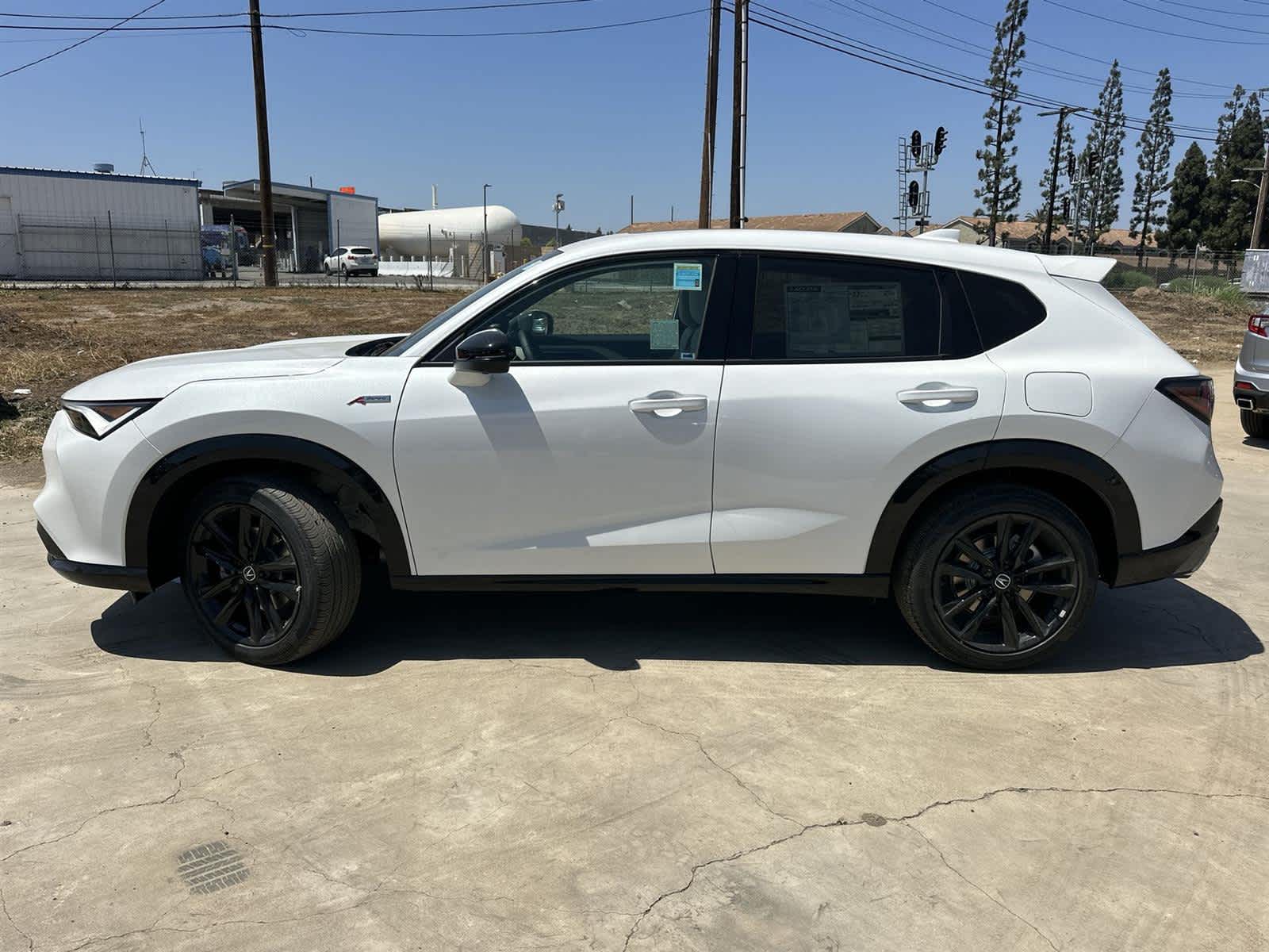 Thumbnail: 2025 Acura ADX - 3