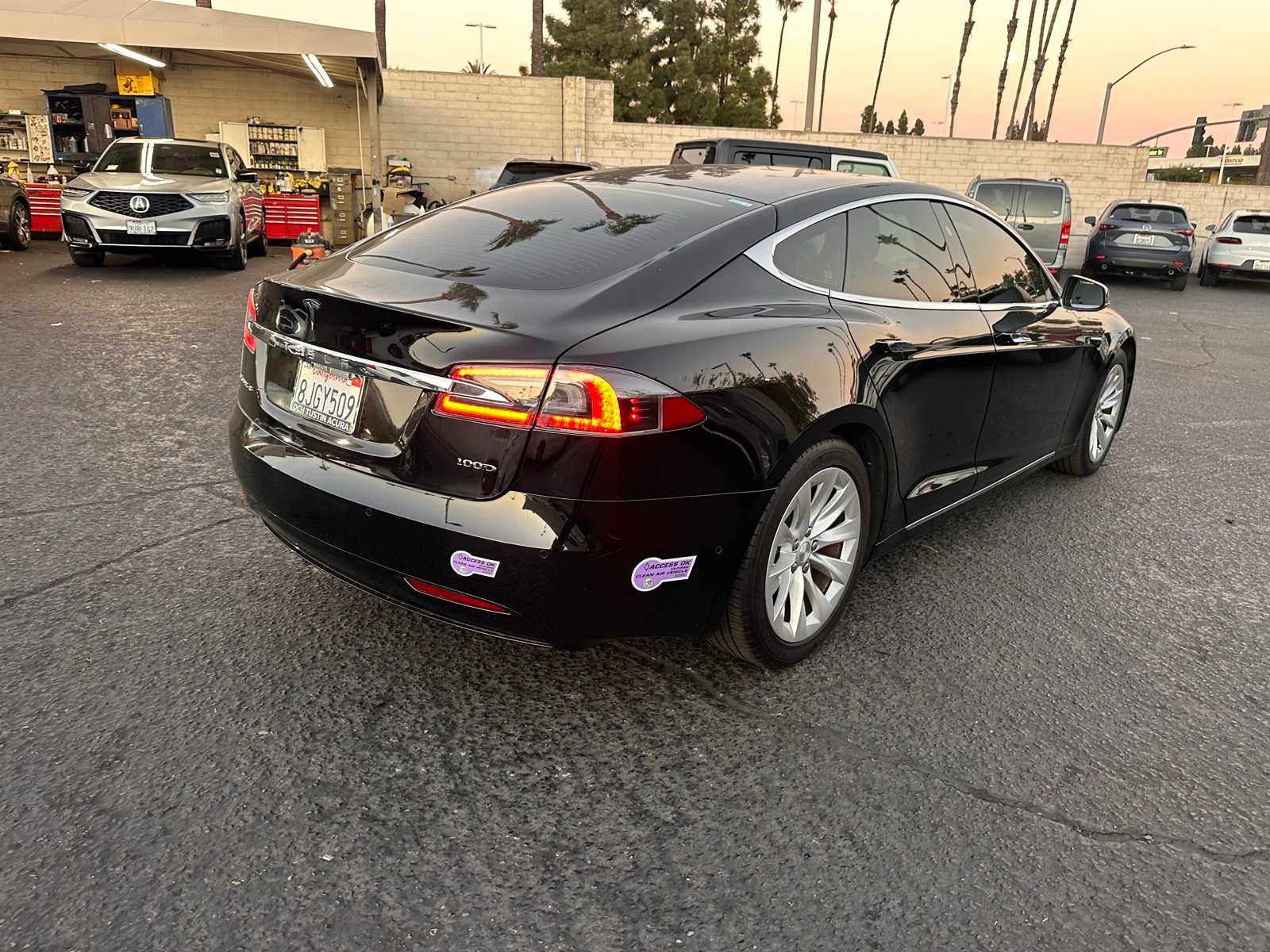 Thumbnail: 2019 Tesla Model S - 5