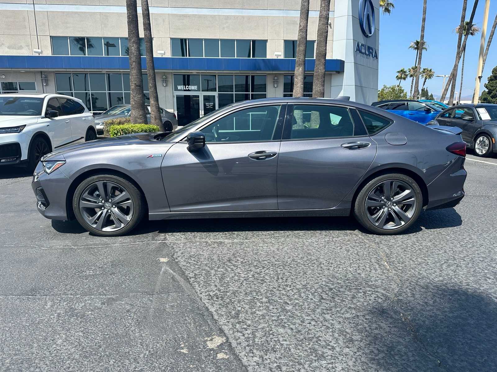 Thumbnail: 2022 Acura TLX - 2