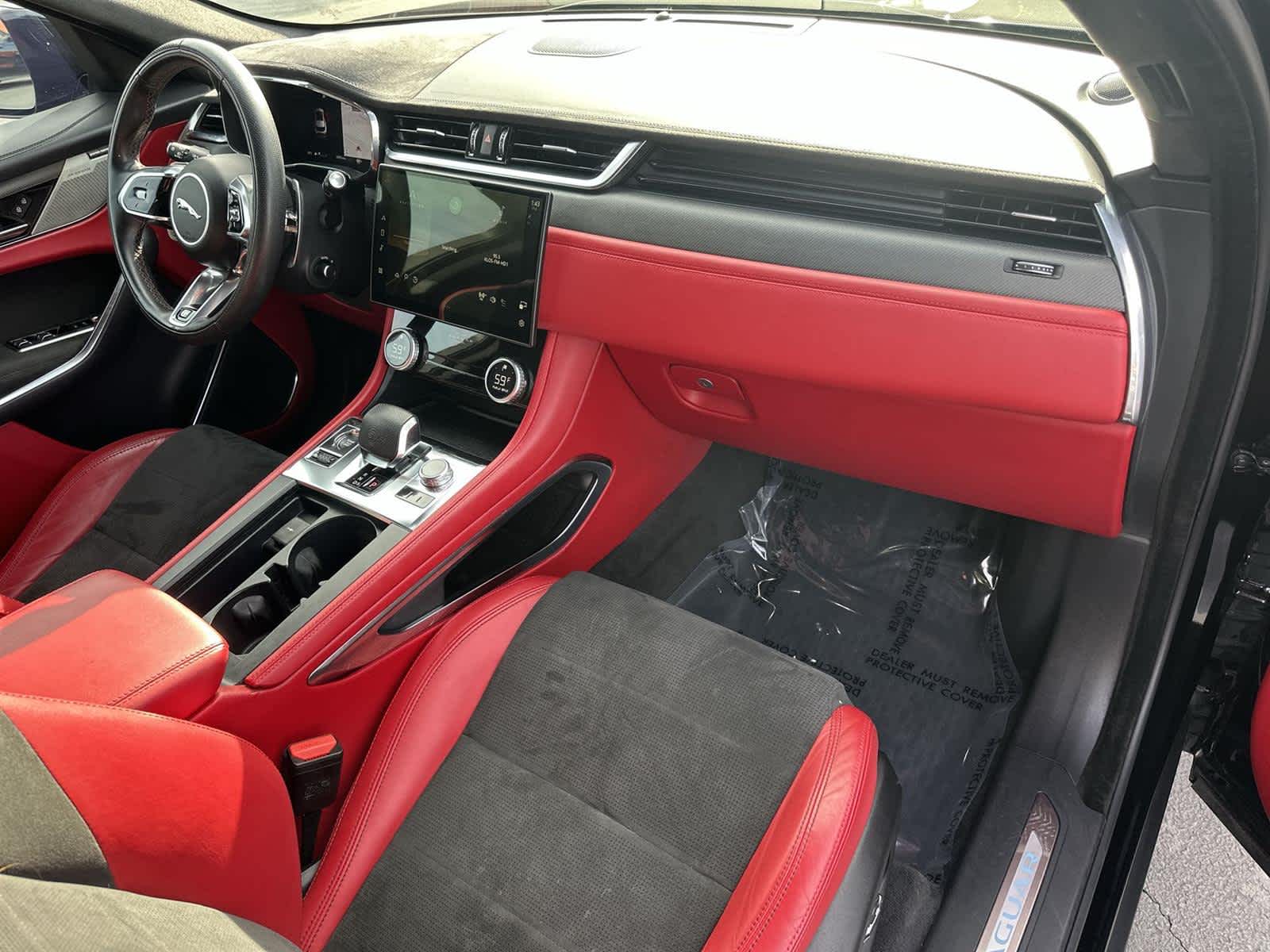 Thumbnail: 2024 Jaguar F-Pace - 12